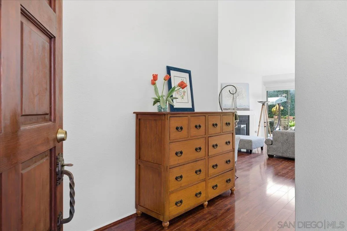 https://cdn.realtyfeed.com/cdn/127/260006445/61c09d9315507cba7fdbd6820583a210.webp