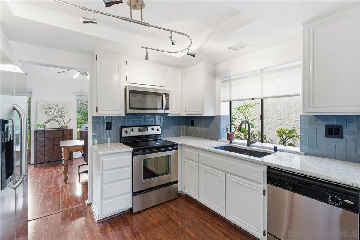 https://cdn.realtyfeed.com/cdn/127/260006445/dd707c5a390191781764465109f7af54.webp