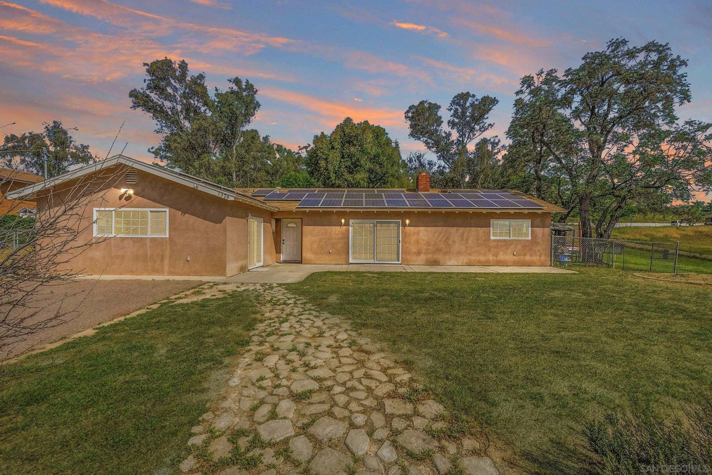 https://cdn.realtyfeed.com/cdn/127/260006452/052956ce330be5e366ae7b8ddbf4c875.webp
