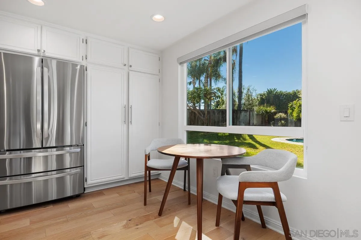 https://cdn.realtyfeed.com/cdn/127/260006453/41b9c1faac08e9f8294829944335ee34.webp