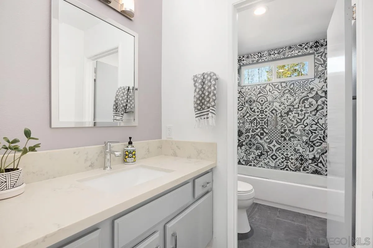 https://cdn.realtyfeed.com/cdn/127/260006453/97c500958dfbb306d84c3e6b15806a3a.webp