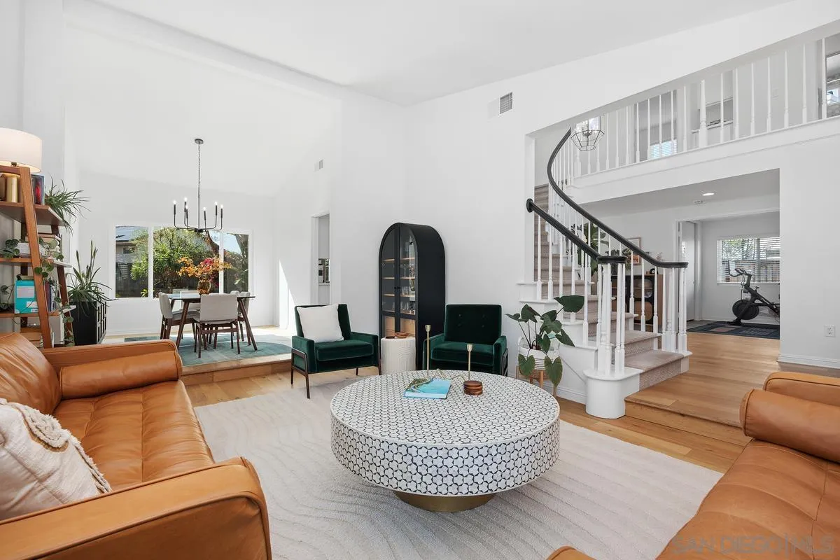 https://cdn.realtyfeed.com/cdn/127/260006453/efa8bb6292ba0bfdd0bb94feb926f3b9.webp