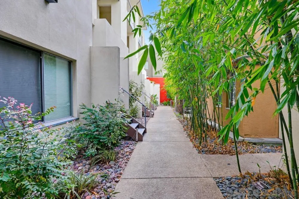 Photo #7: 260006454 Listing: Photo #7