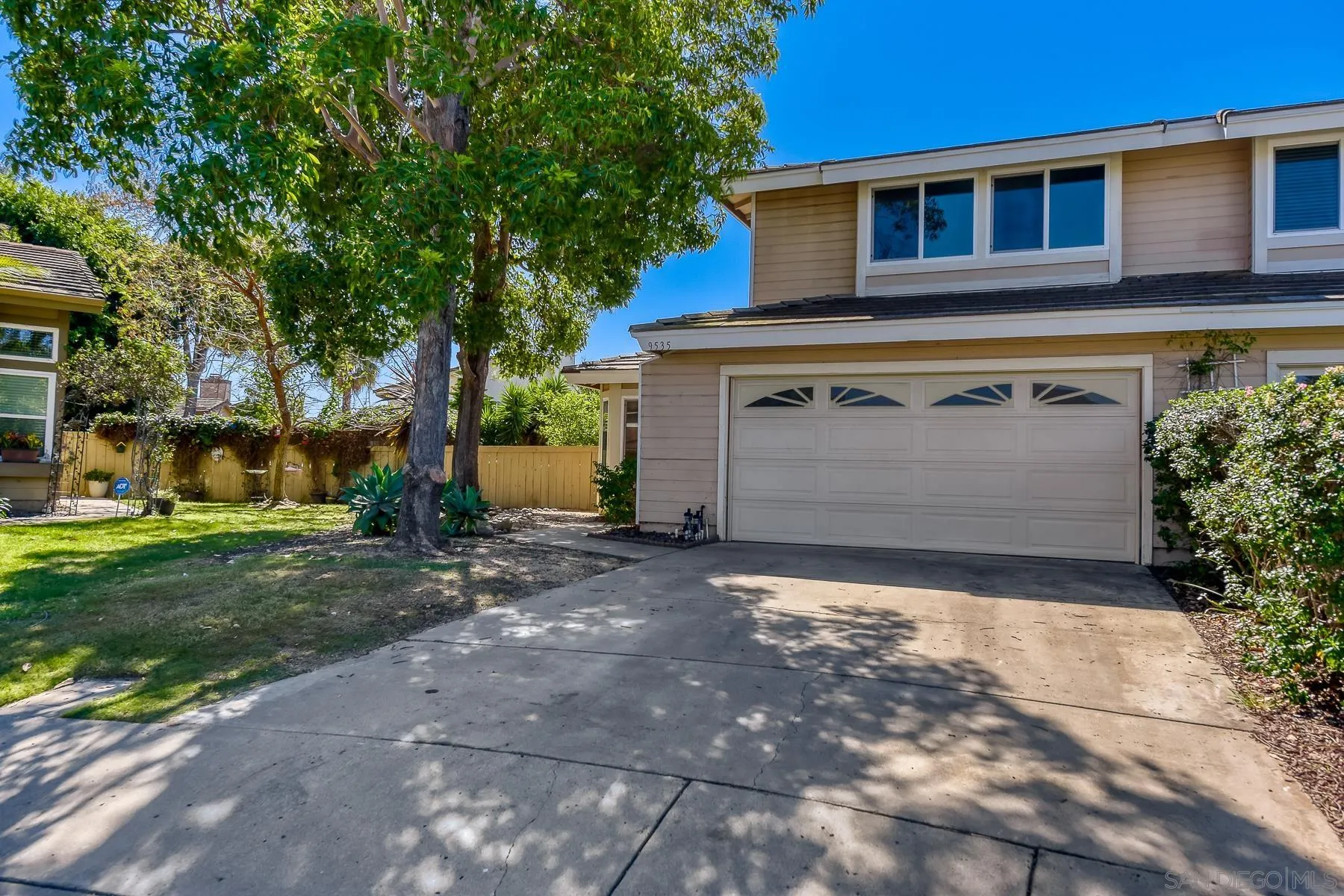 Photo #17: 260006456 Listing: Photo #17