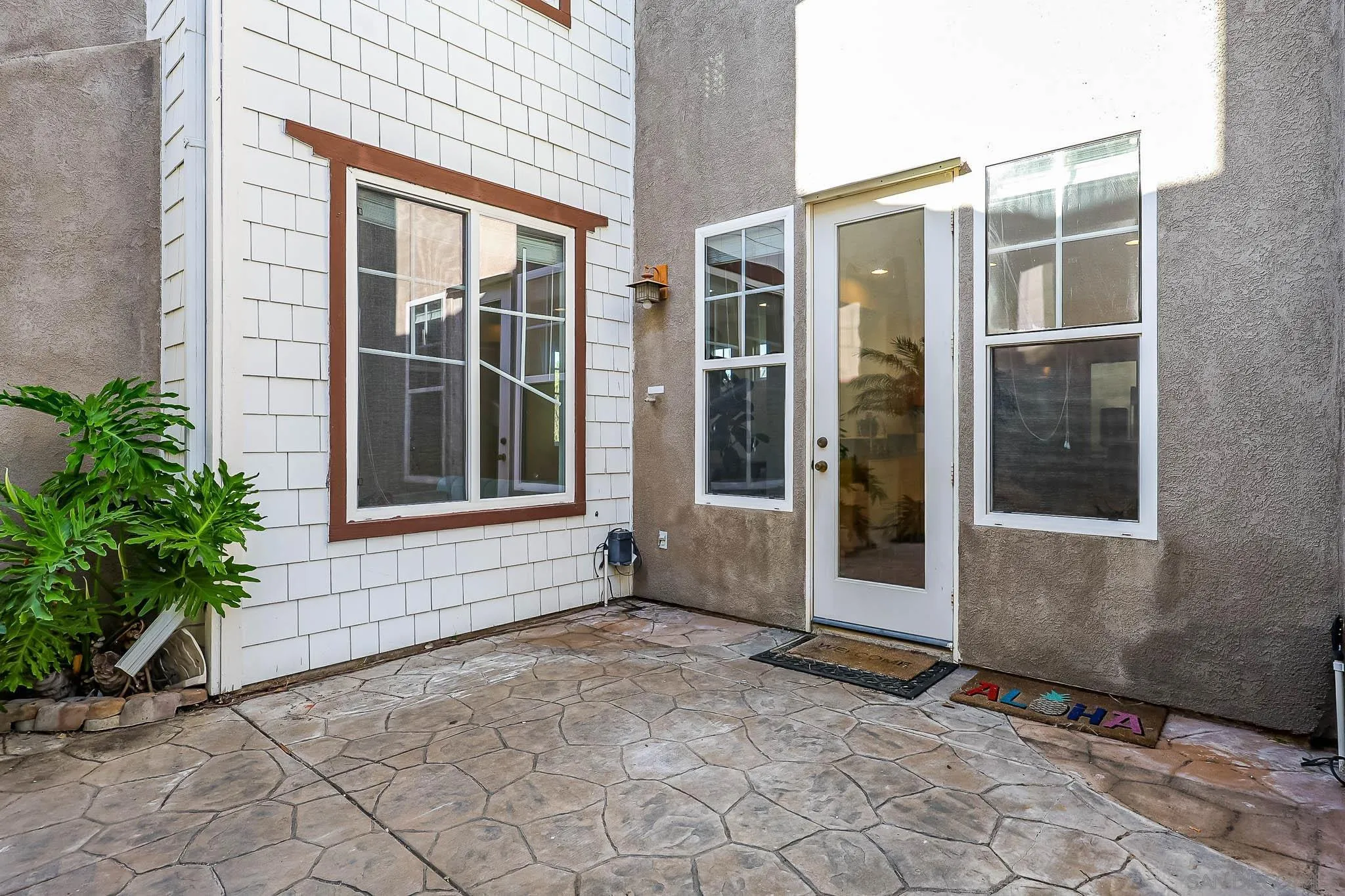 https://cdn.realtyfeed.com/cdn/127/260006458/6c8afb916ee55f05212a64b1182c46e6.webp