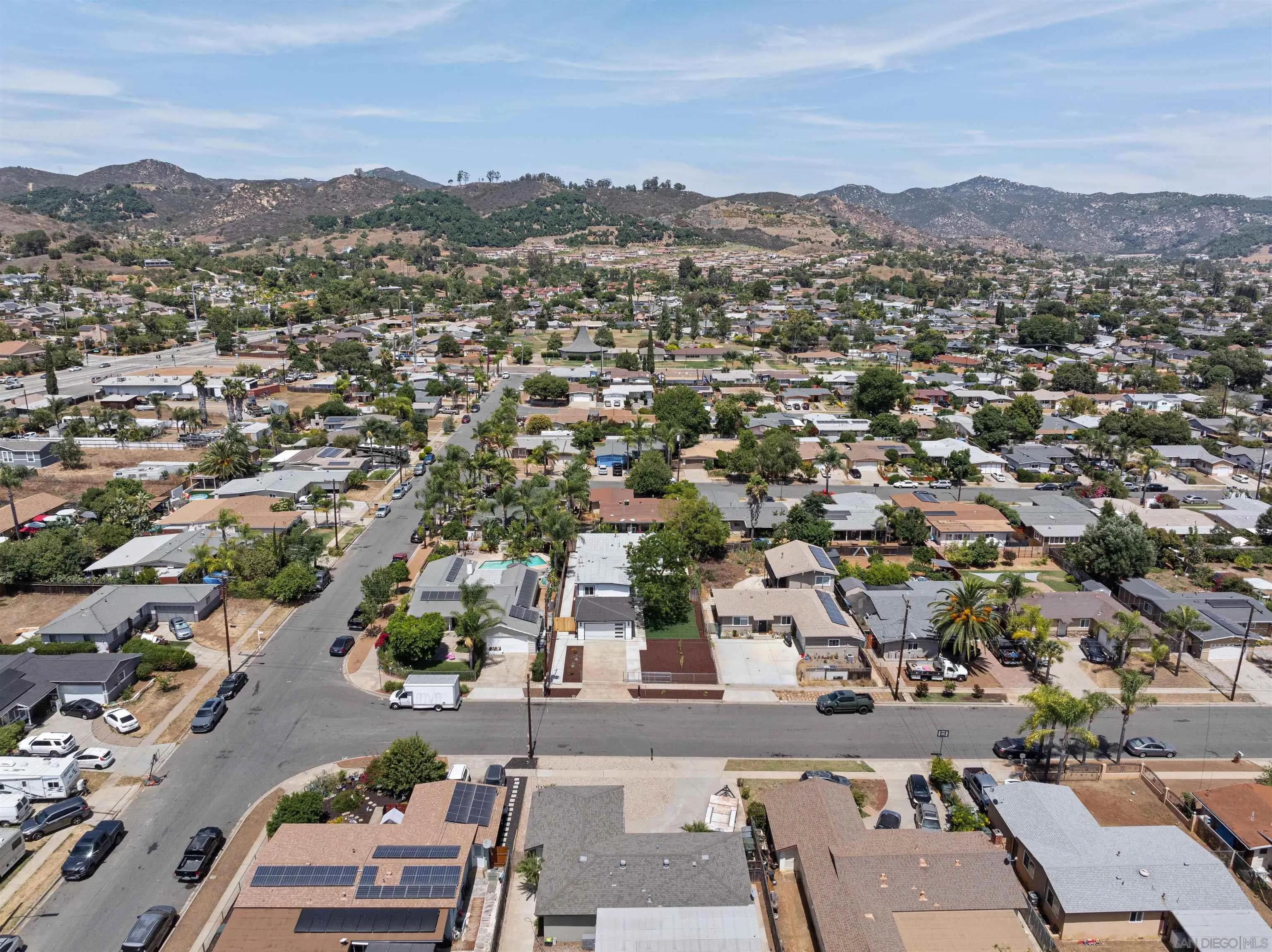 https://cdn.realtyfeed.com/cdn/127/260006467/9120aa2aaa2637b6a2bbaac9598c51ad.webp