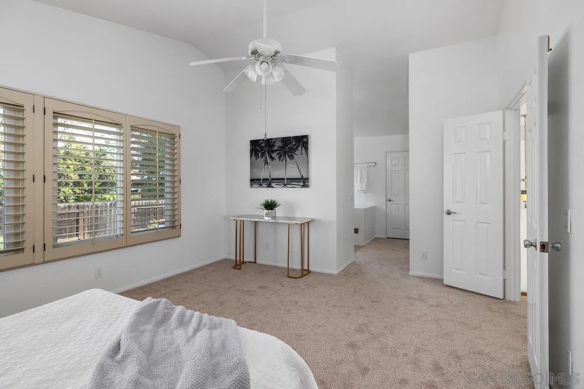 https://cdn.realtyfeed.com/cdn/127/260006471/75c8c7e476ccd5393df76b4fad338651.webp