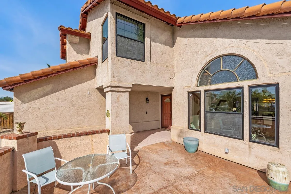 https://cdn.realtyfeed.com/cdn/127/260006471/c6764d36b00ce38c77014a74b49691ea.webp