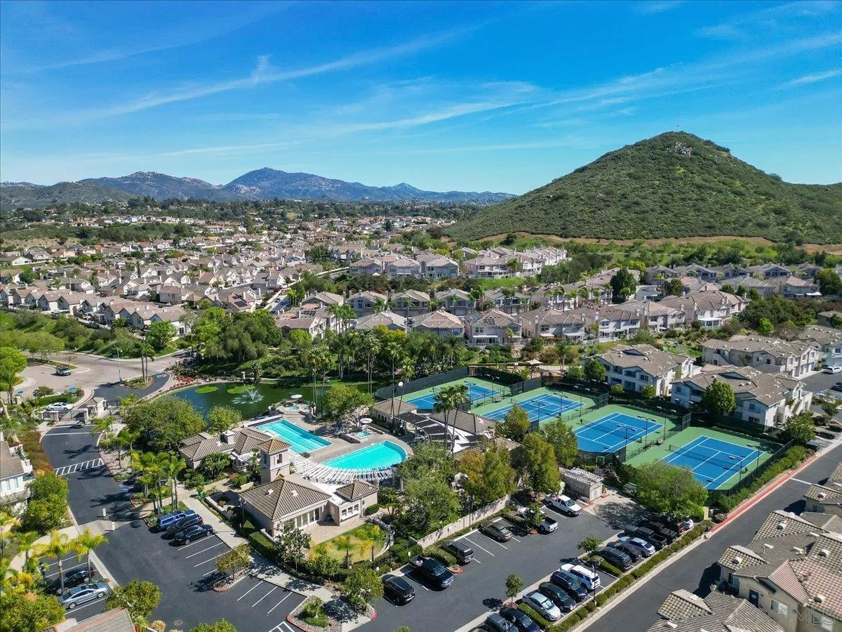 Photo #37: 260006473 Listing: Photo #37