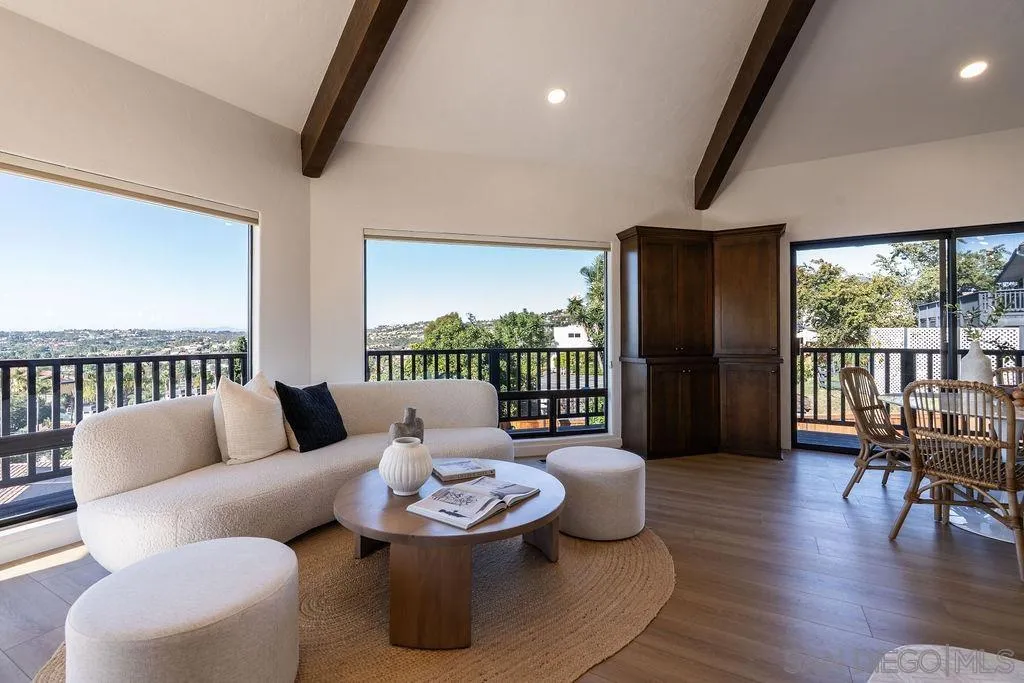https://cdn.realtyfeed.com/cdn/127/260006492/1cc72e544b71d3789cd214424ff4c104.webp