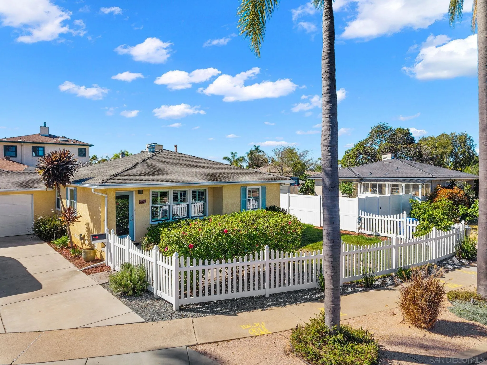 https://cdn.realtyfeed.com/cdn/127/260006494/5a9c0adb63bef6c3a23c1475040a18d7.webp