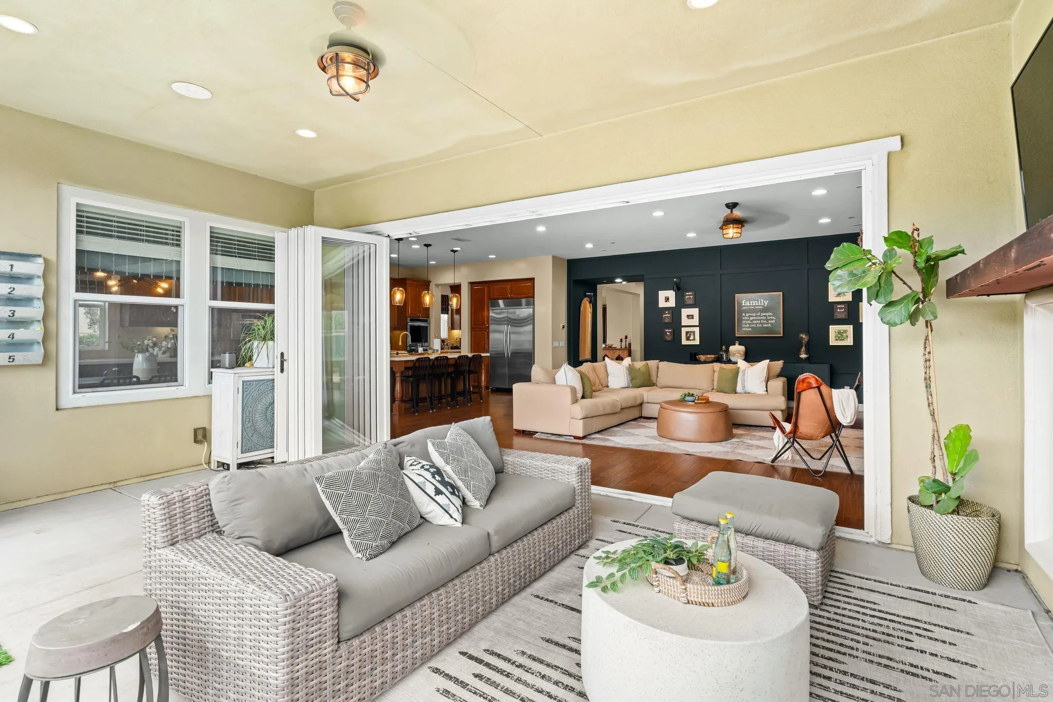 https://cdn.realtyfeed.com/cdn/127/260006495/87c9b73cb10677521417ba02207b4280.webp