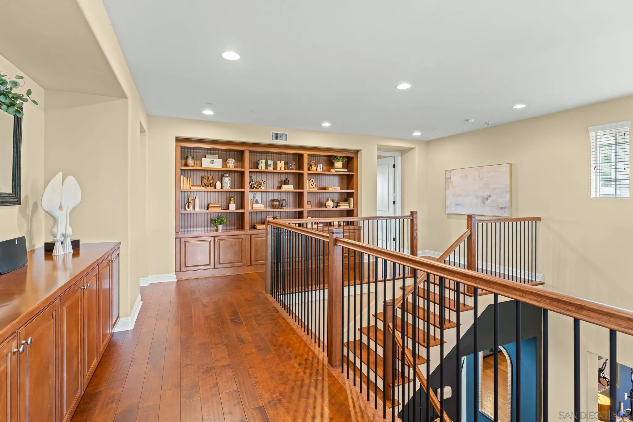 https://cdn.realtyfeed.com/cdn/127/260006495/a54c12c1dce9ba7d625970b5e43c5489.webp