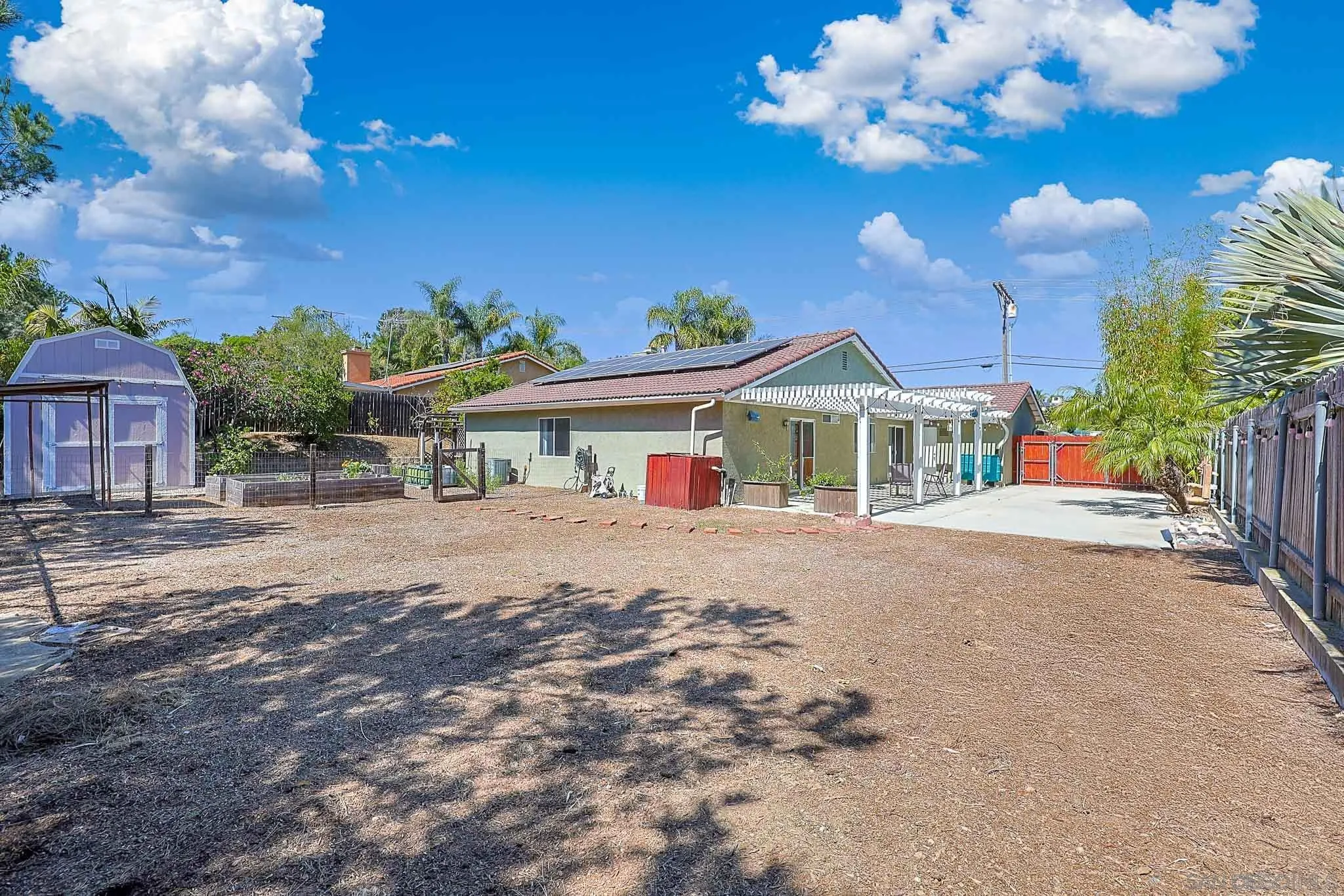 https://cdn.realtyfeed.com/cdn/127/260006497/124a93d437a35a7a94be078e973cb464.webp