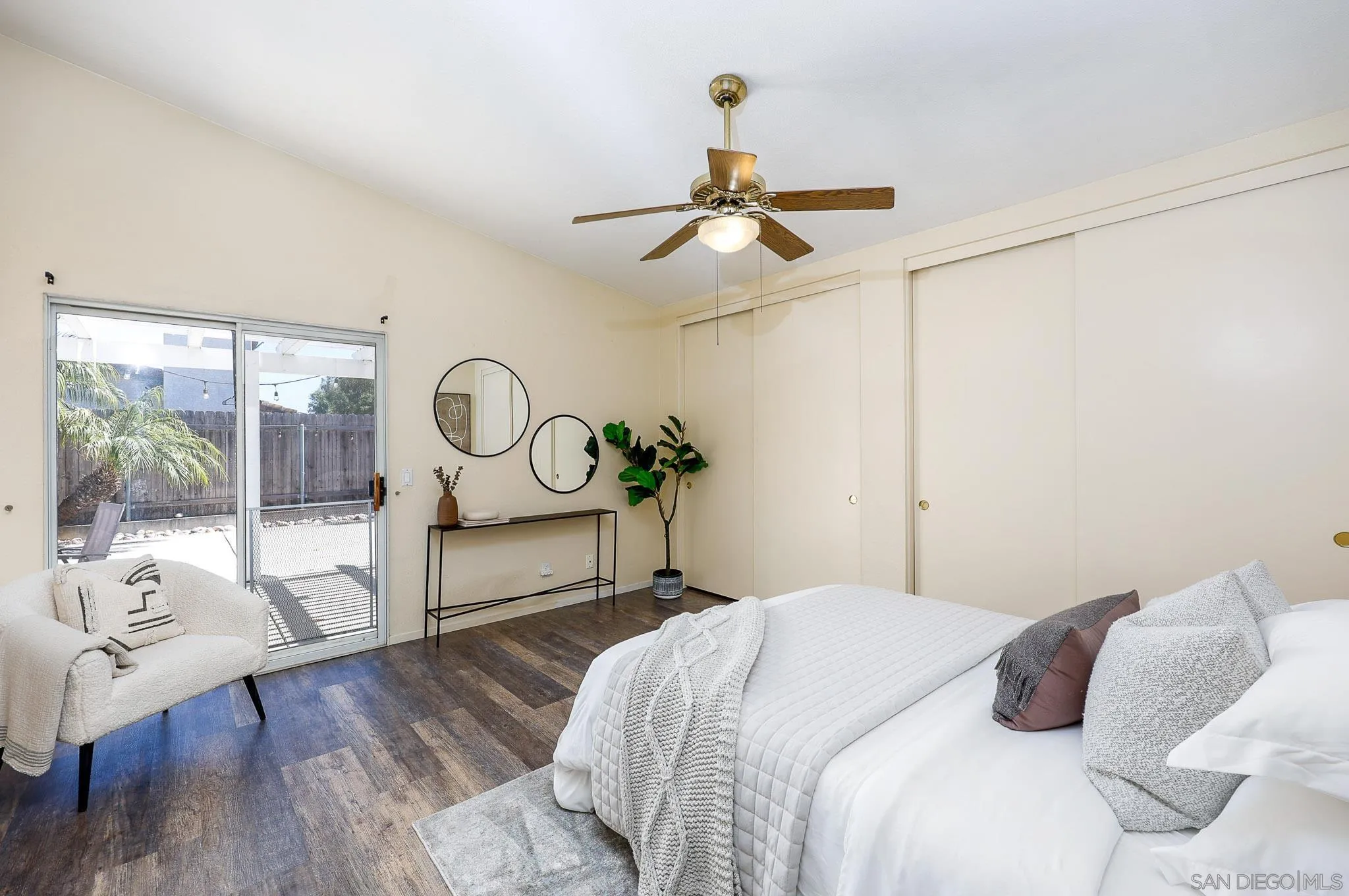 https://cdn.realtyfeed.com/cdn/127/260006497/5bd0464aab6d5ffb132605b23e31a4c0.webp