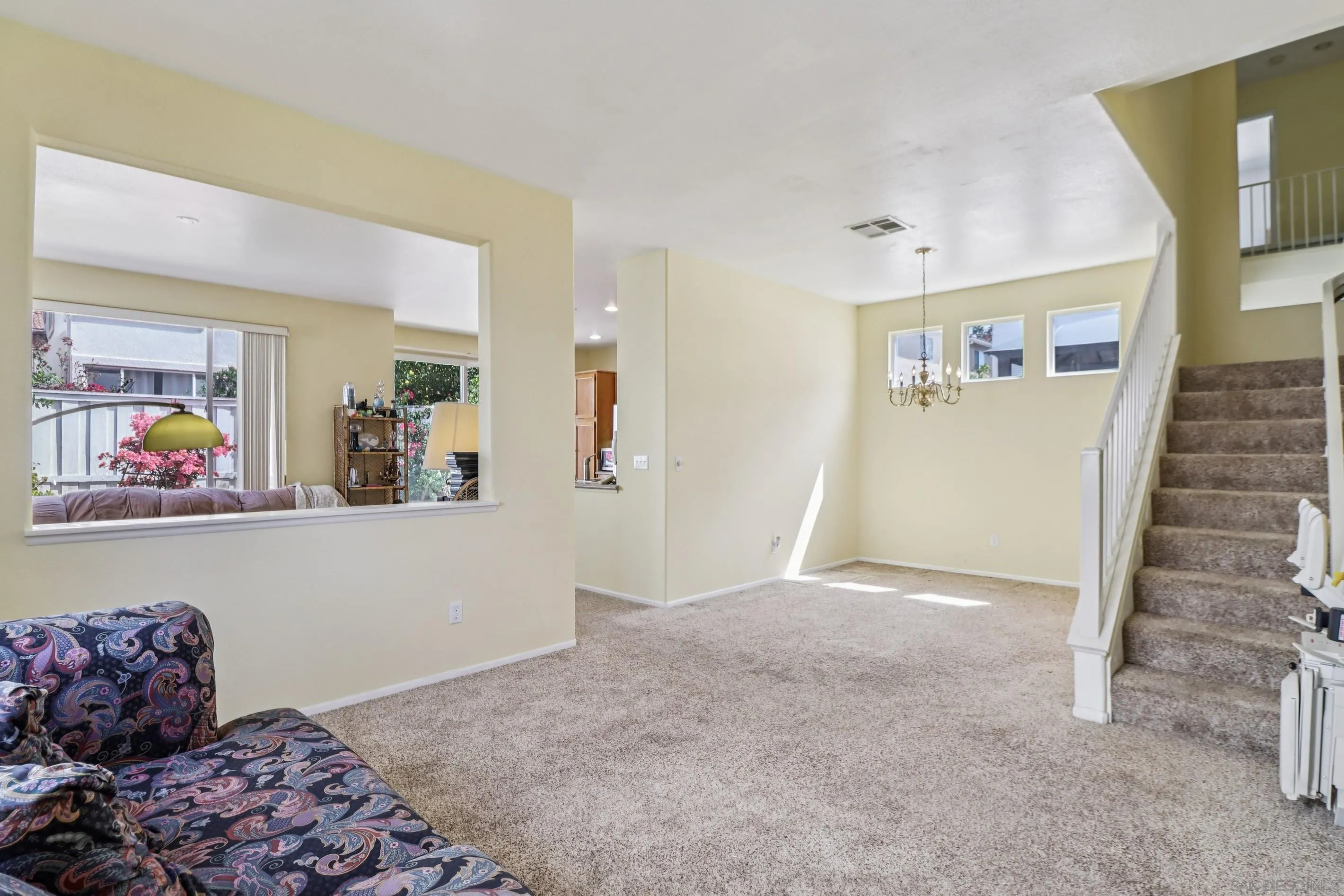 https://cdn.realtyfeed.com/cdn/127/260006498/4b4a0f71e1aa94614c98f45ec1161093.webp