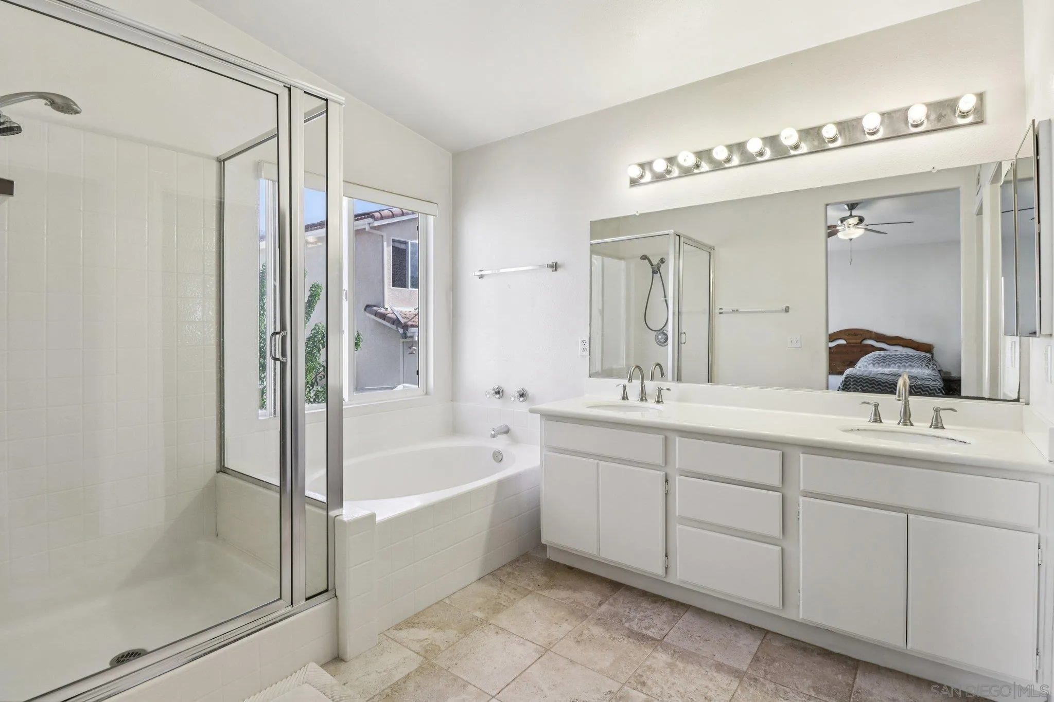https://cdn.realtyfeed.com/cdn/127/260006498/a748ddf02c0b34f9a3defc04c8326758.webp