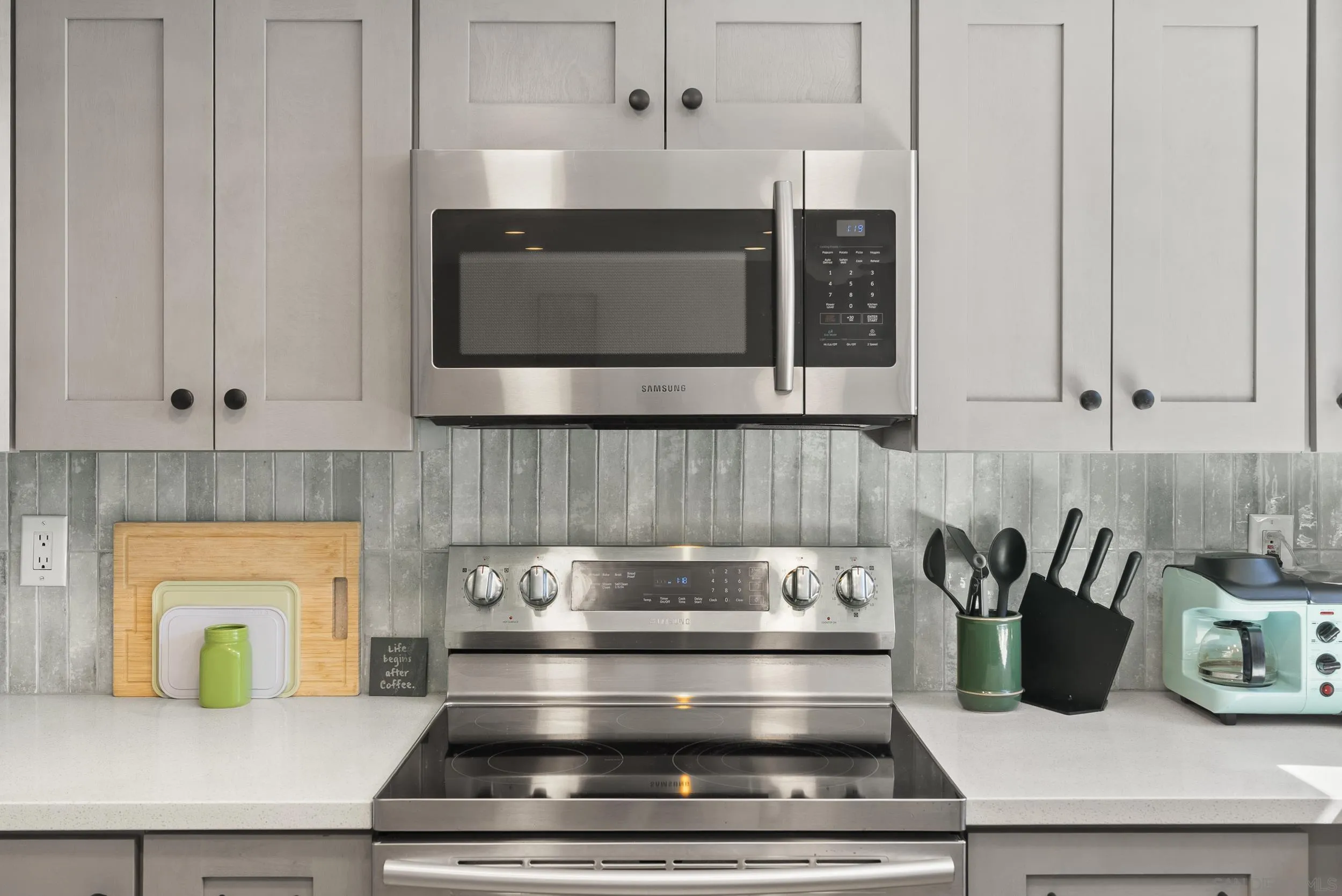 Photo #13: 260006502 Listing: Photo #13