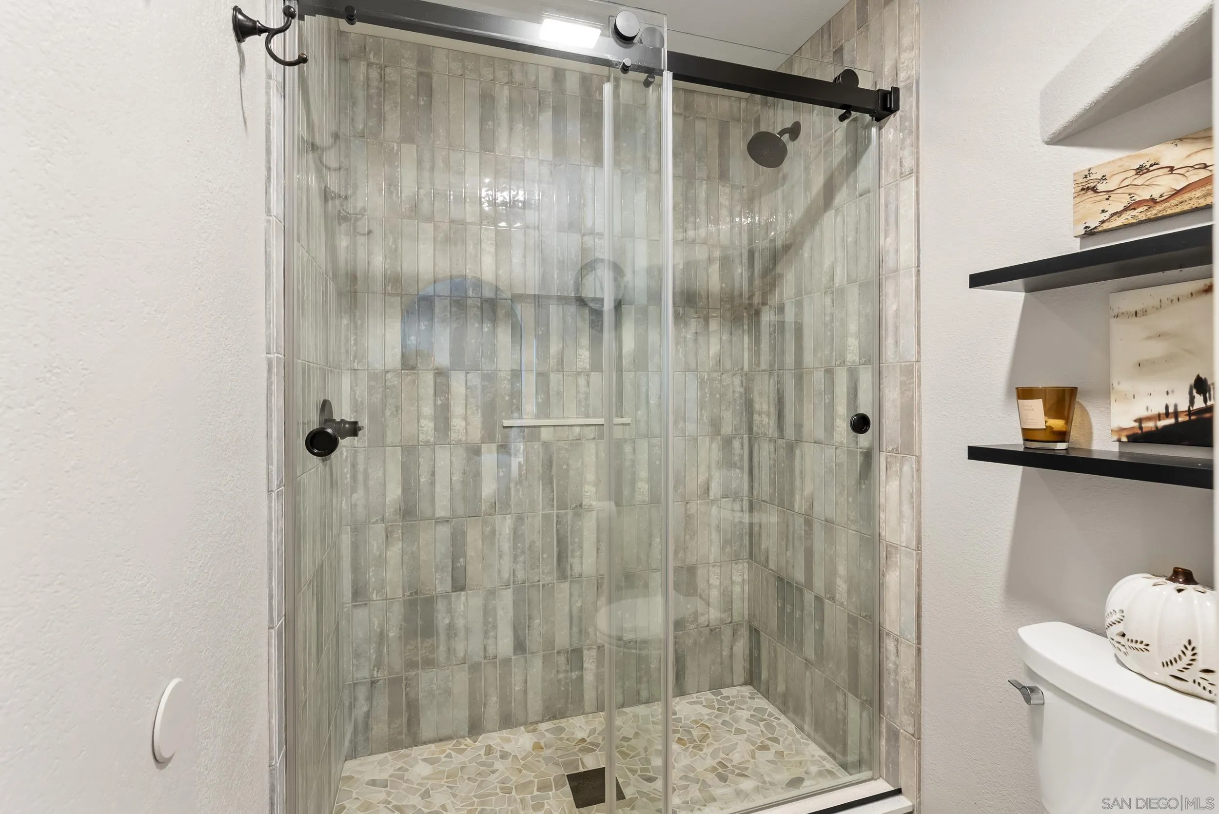 Photo #27: 260006502 Listing: Photo #27