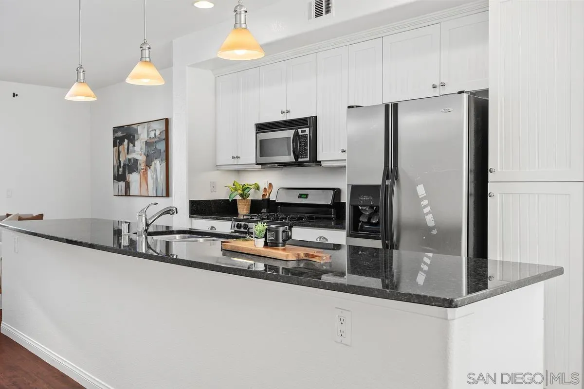 Photo #11: 260006504 Listing: Photo #11