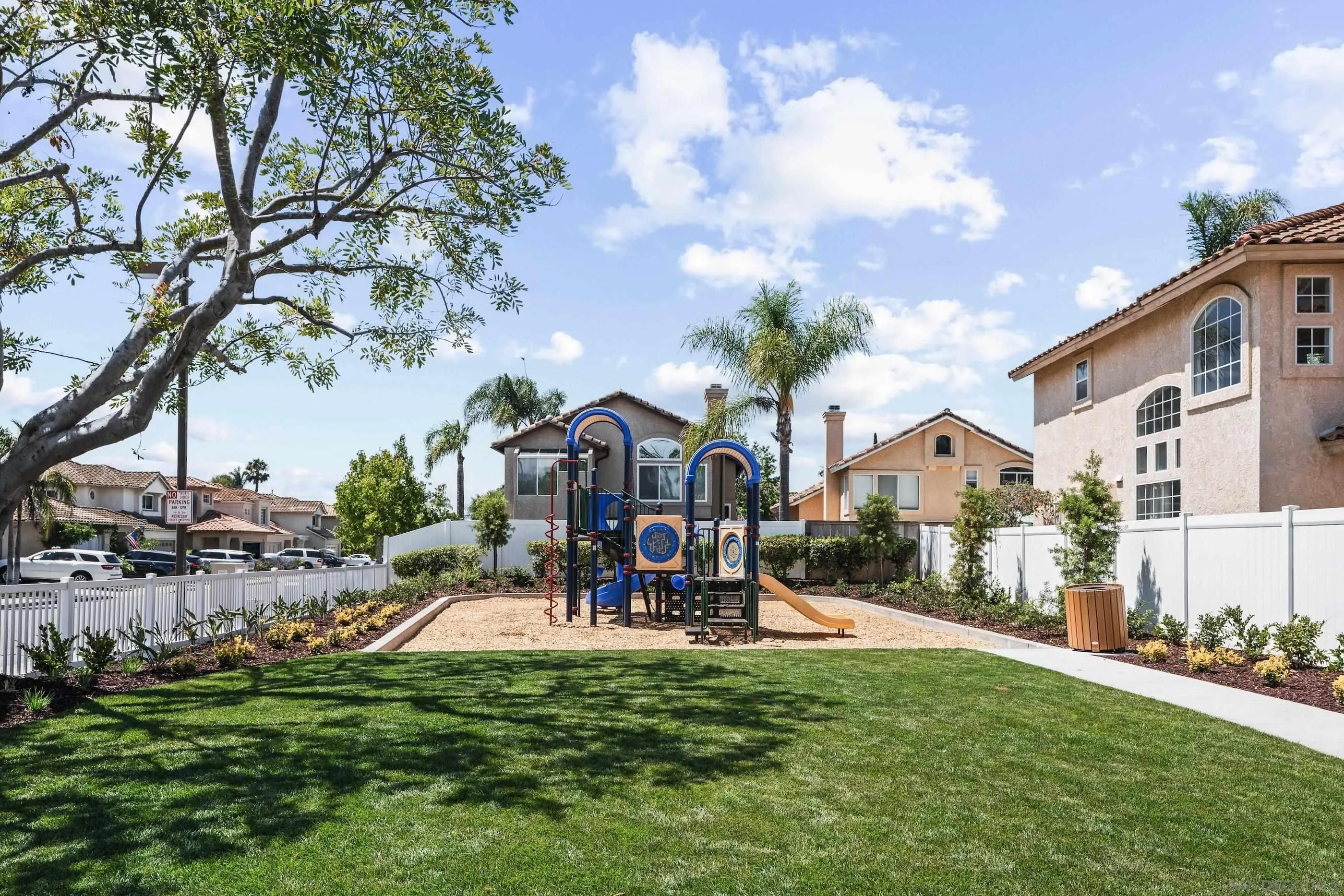https://cdn.realtyfeed.com/cdn/127/260006506/6a4e3fee878736d0debb7f70a3d118ab.webp