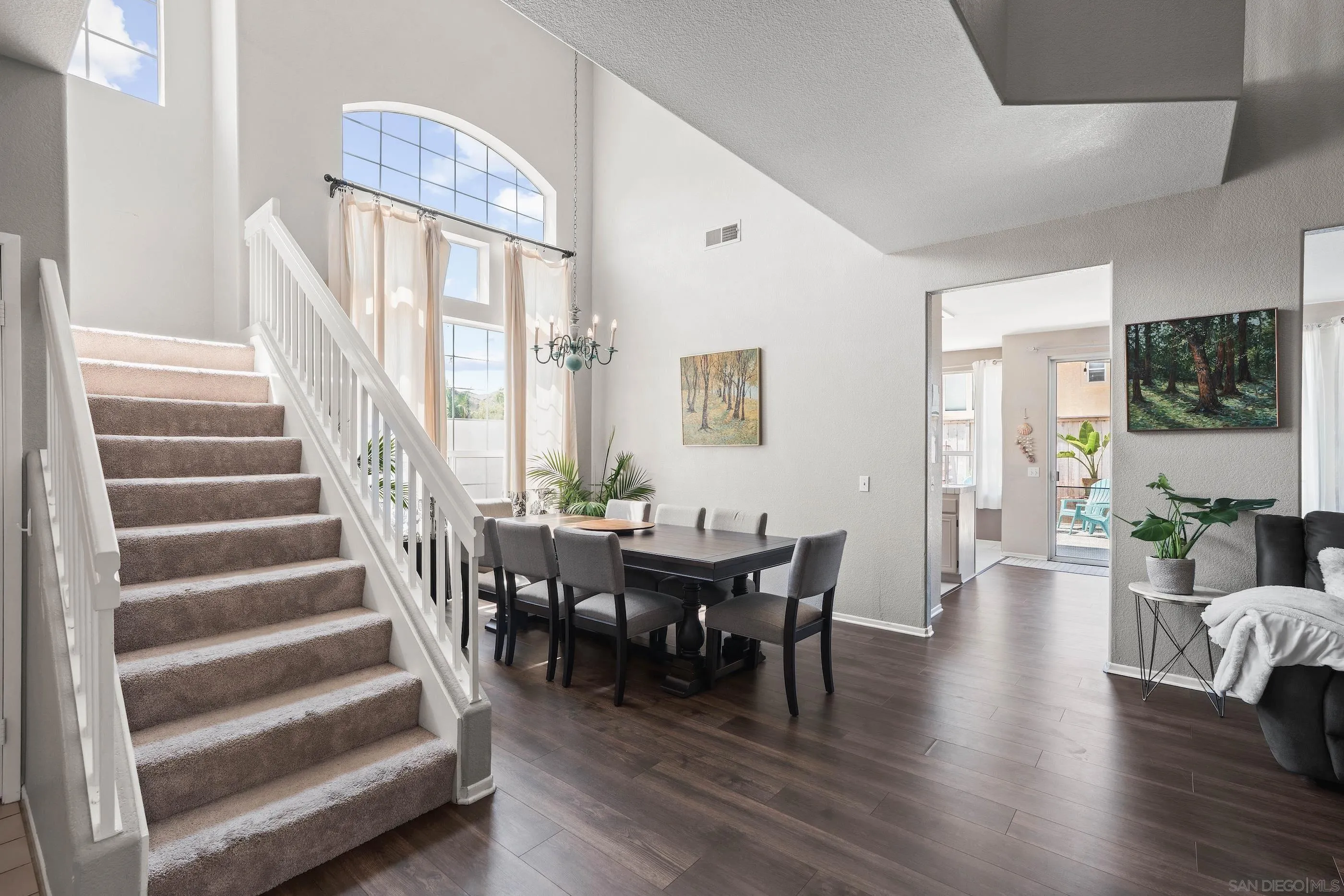 https://cdn.realtyfeed.com/cdn/127/260006506/8d16e57a99a02e9296284eeedaf7c34d.webp
