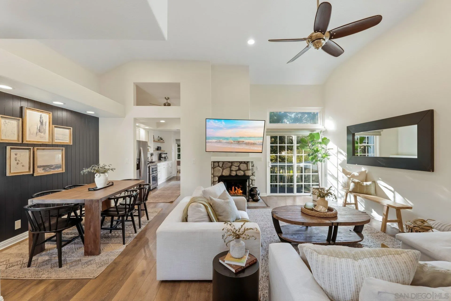 20321 Tidepool Cir Unit 205, Huntington Beach, CA 92646 - Photo 3 of 31, Huntington Beach, CA