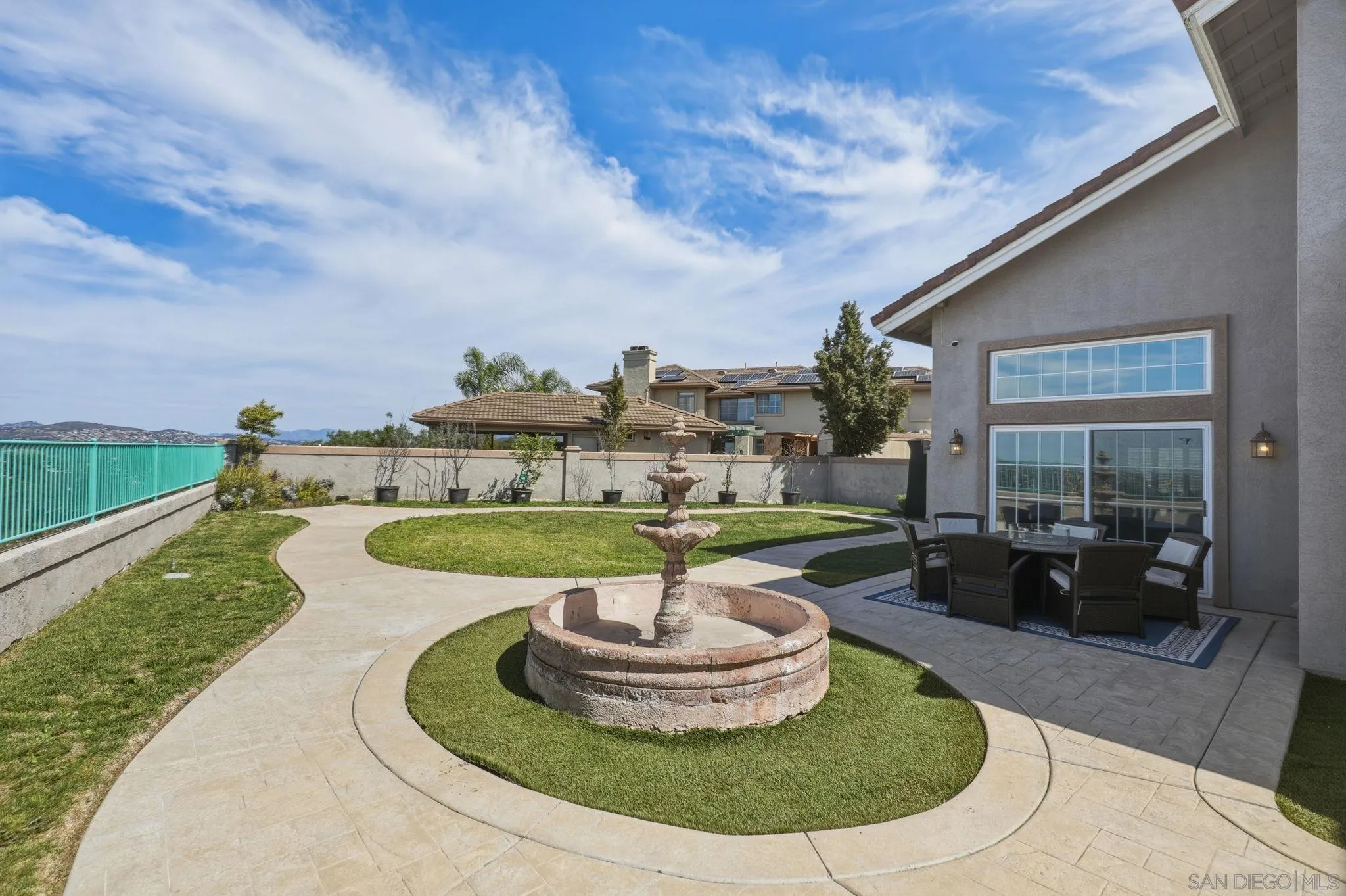 https://cdn.realtyfeed.com/cdn/127/260006510/d9af6ddf427826145dd9c8f8337a34ae.webp