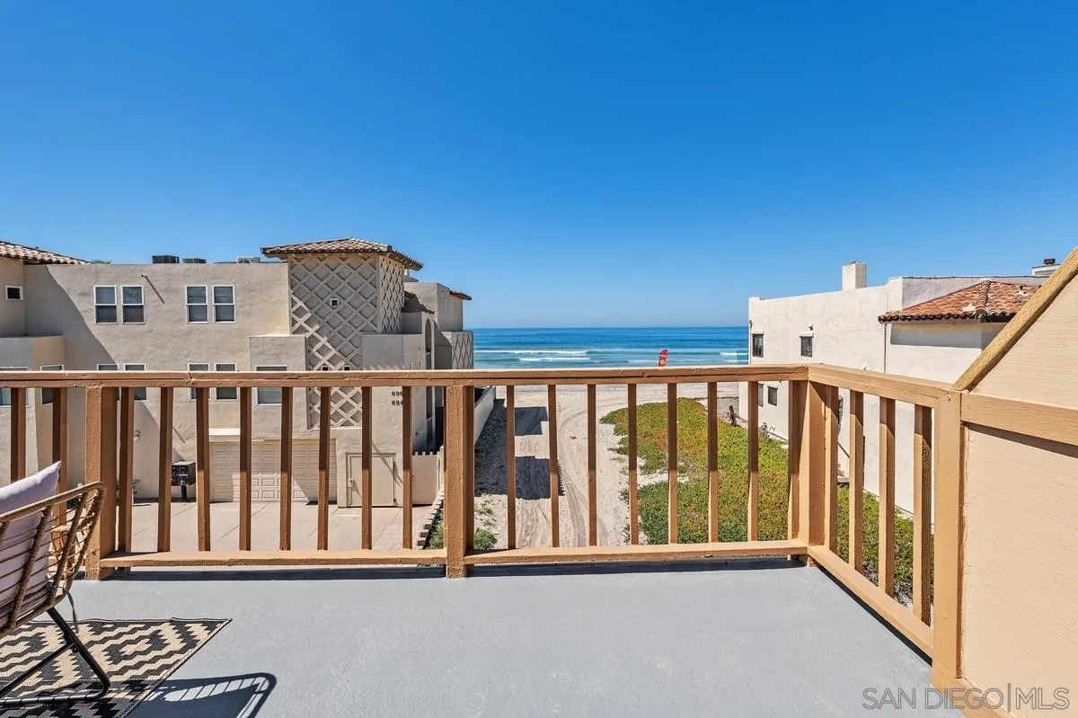 https://cdn.realtyfeed.com/cdn/127/260006516/935a0613d380c506103a3cd2ab773353.webp