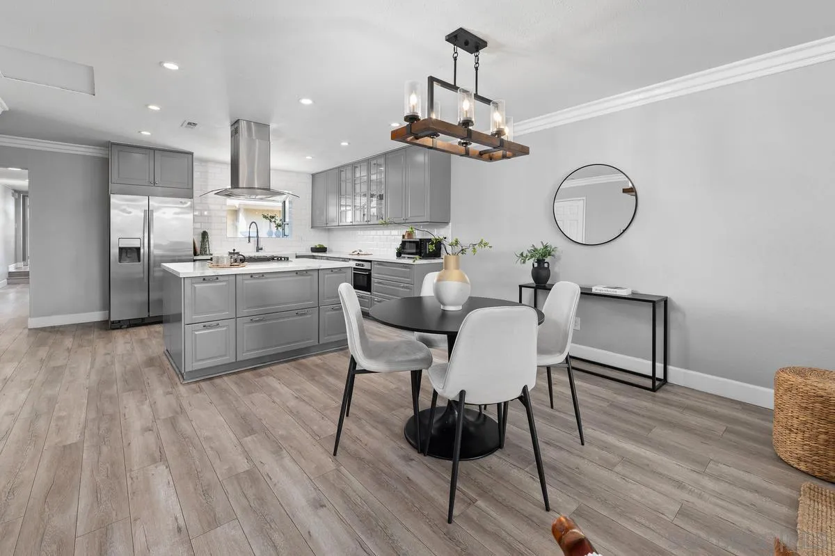 https://cdn.realtyfeed.com/cdn/127/260006516/f77410e97b20f9473b031323cdf4906c.webp