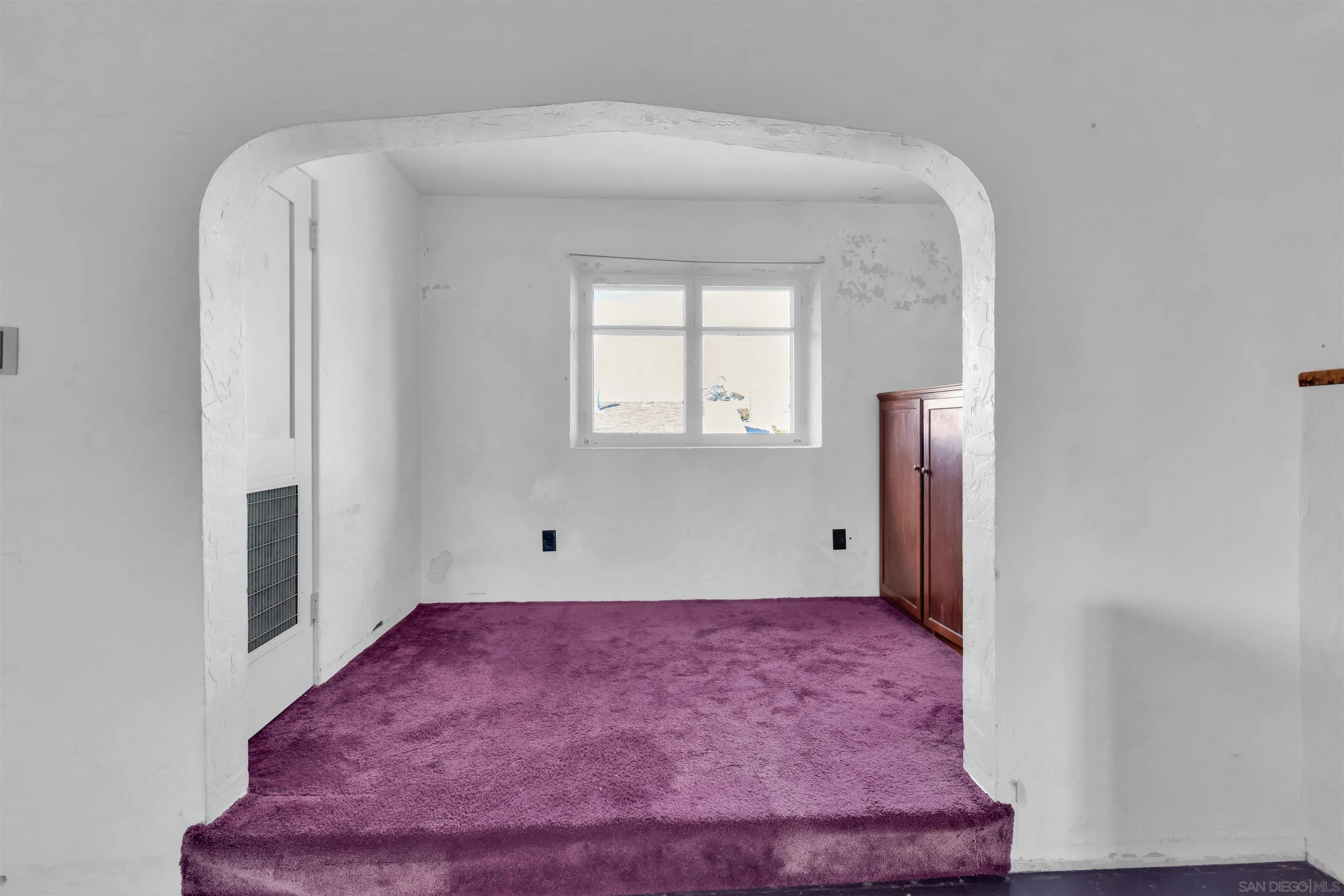 https://cdn.realtyfeed.com/cdn/127/260006519/2c293c21b164ca1455da4102c69791d9.webp