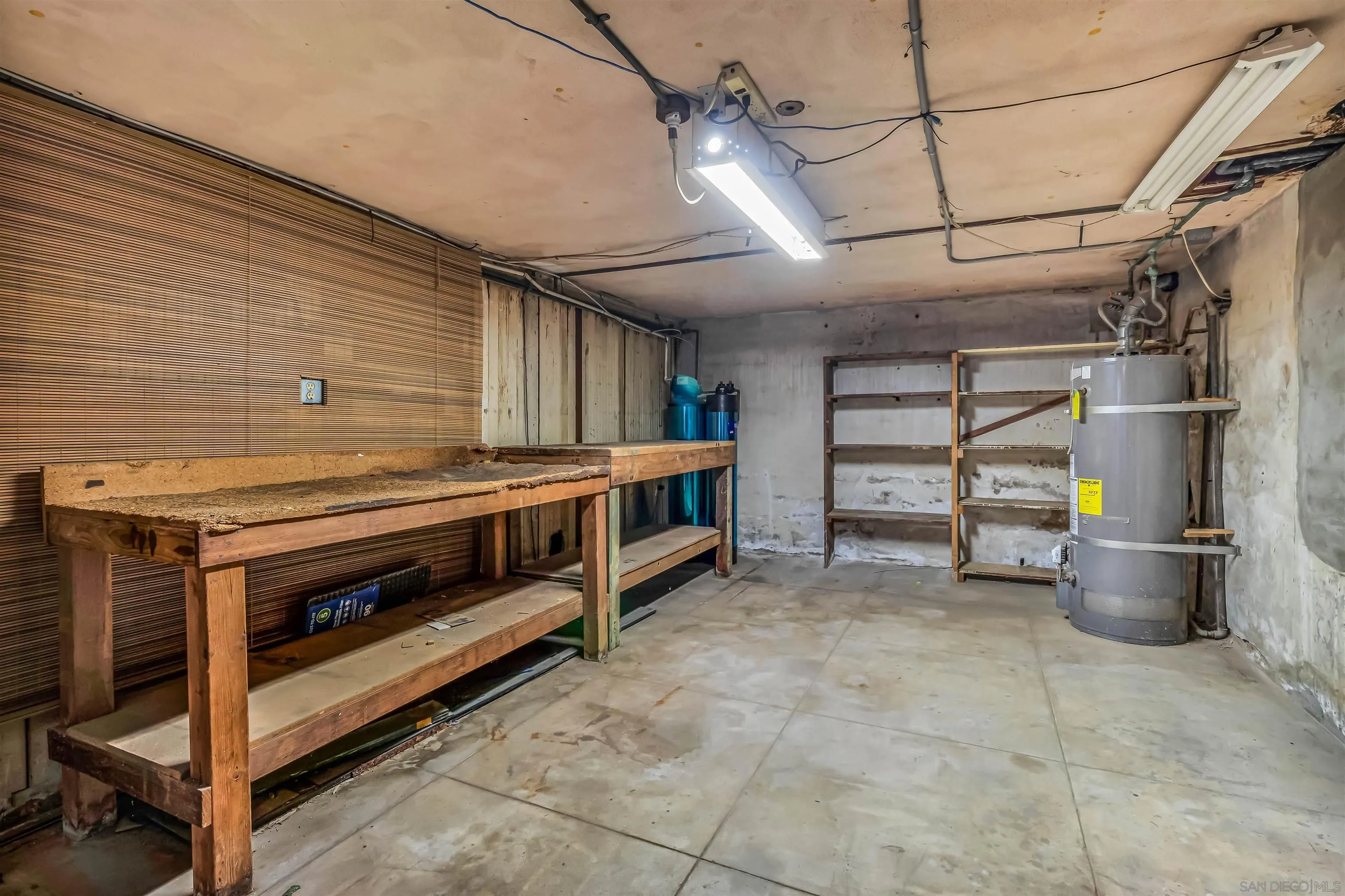 https://cdn.realtyfeed.com/cdn/127/260006519/36a7d7daadcce003f7f56be9152c1a07.webp