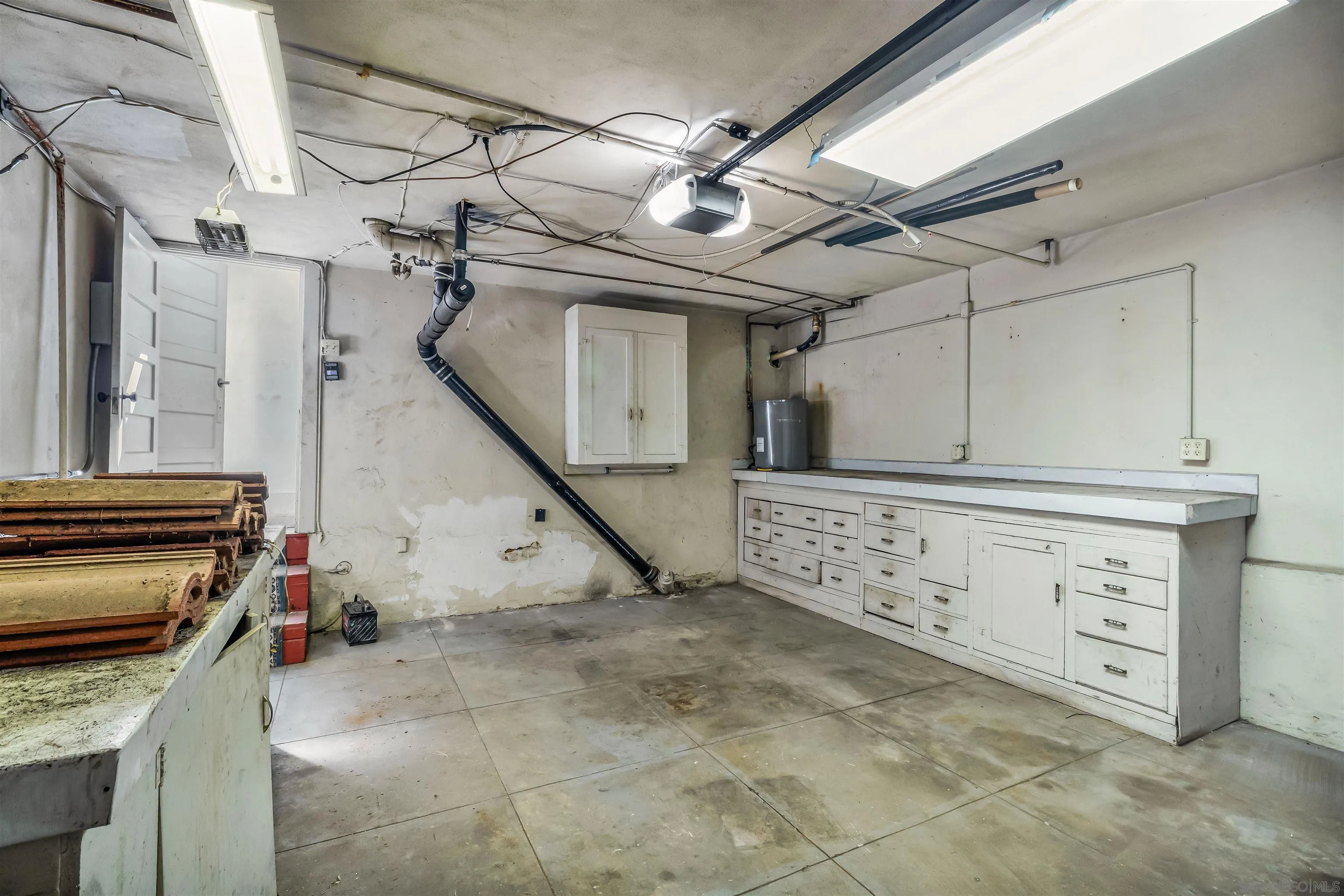 https://cdn.realtyfeed.com/cdn/127/260006519/61d4d87ba863d5a0724756ca99a938ac.webp