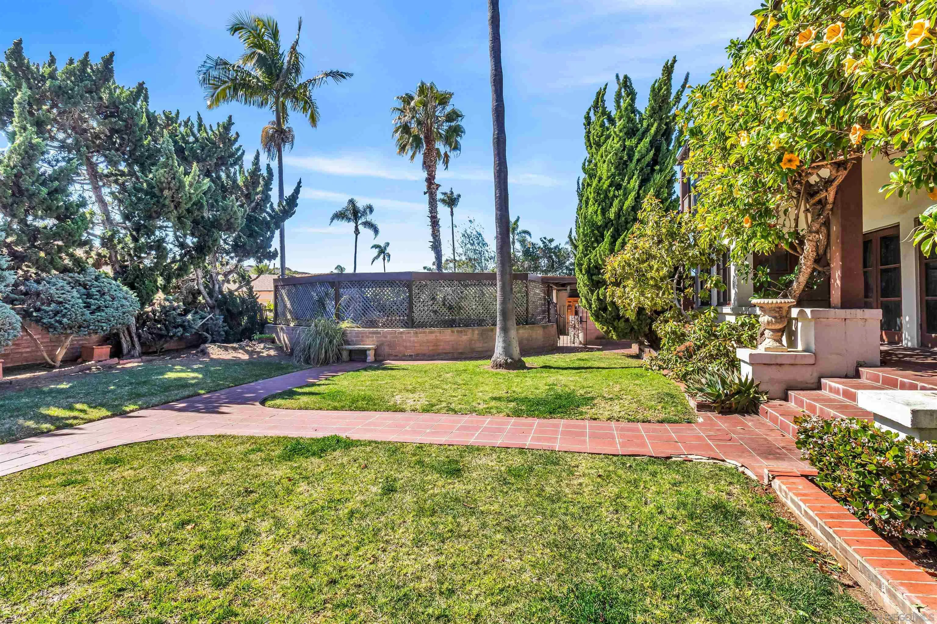 https://cdn.realtyfeed.com/cdn/127/260006519/e0df9628d55b93fa929a44a01fc7f411.webp