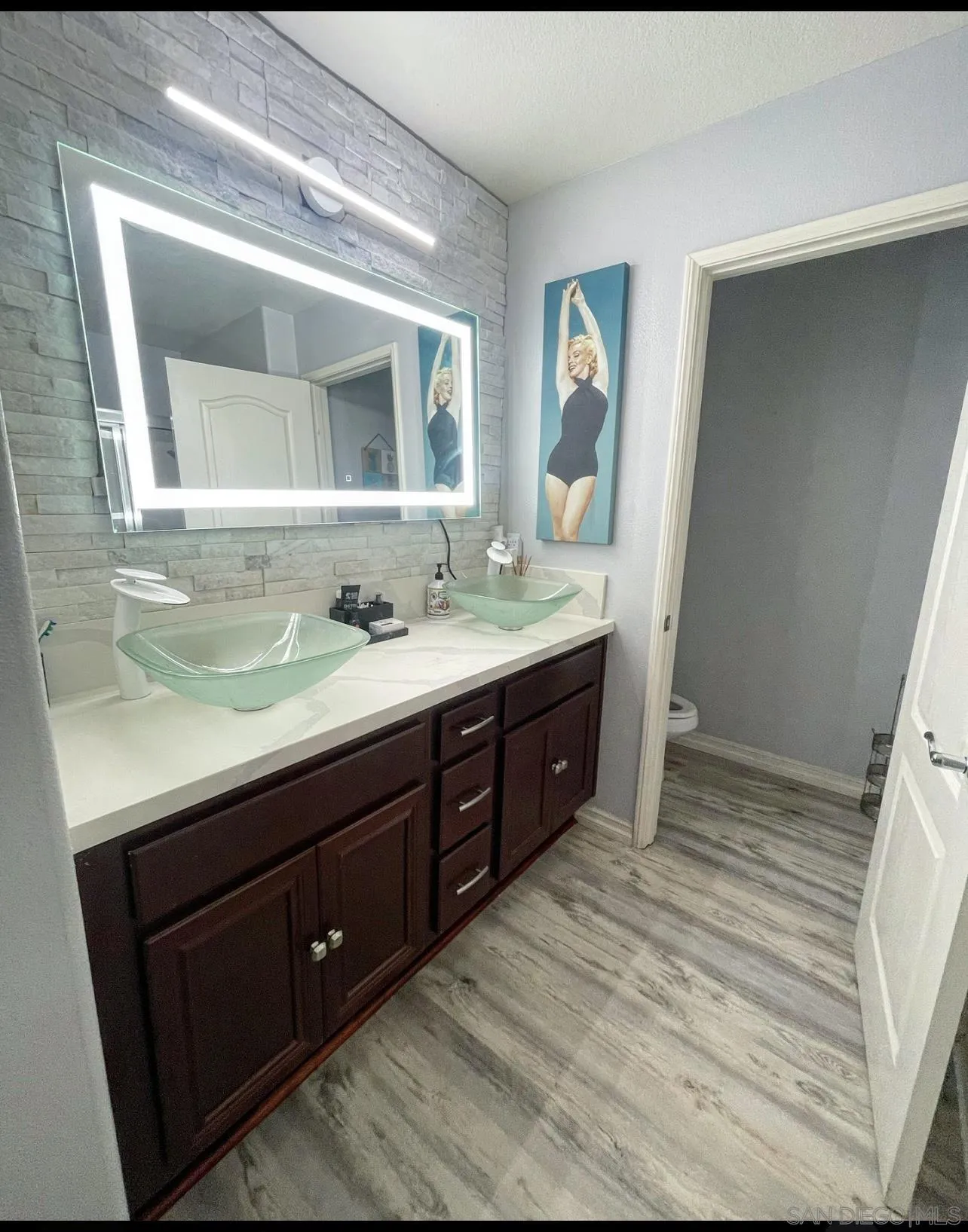 https://cdn.realtyfeed.com/cdn/127/260006522/eb7c125a01ab7f557b959d228c109d67.webp