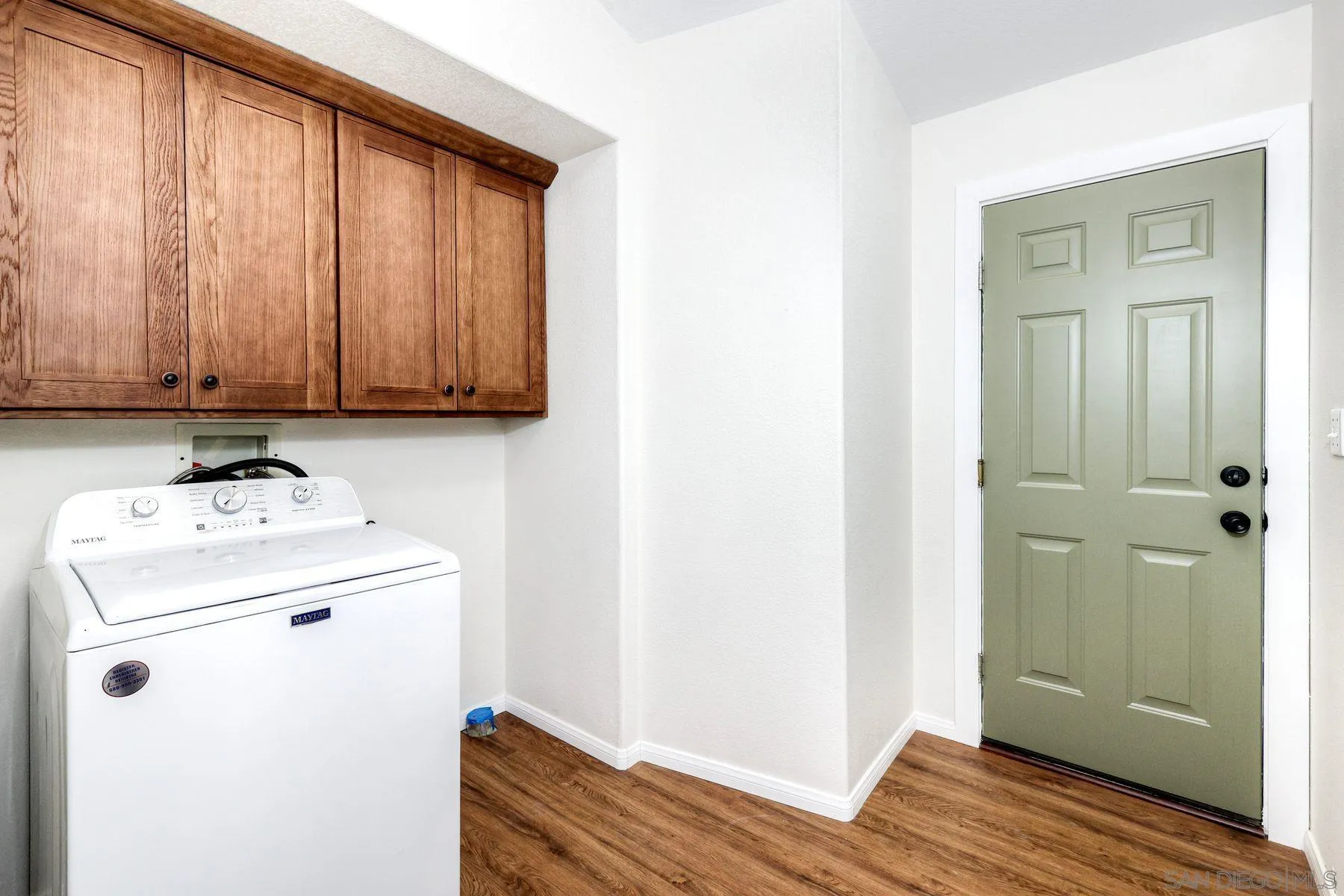 https://cdn.realtyfeed.com/cdn/127/260006526/f6c95d5a638605916f0d52e261249a9a.webp