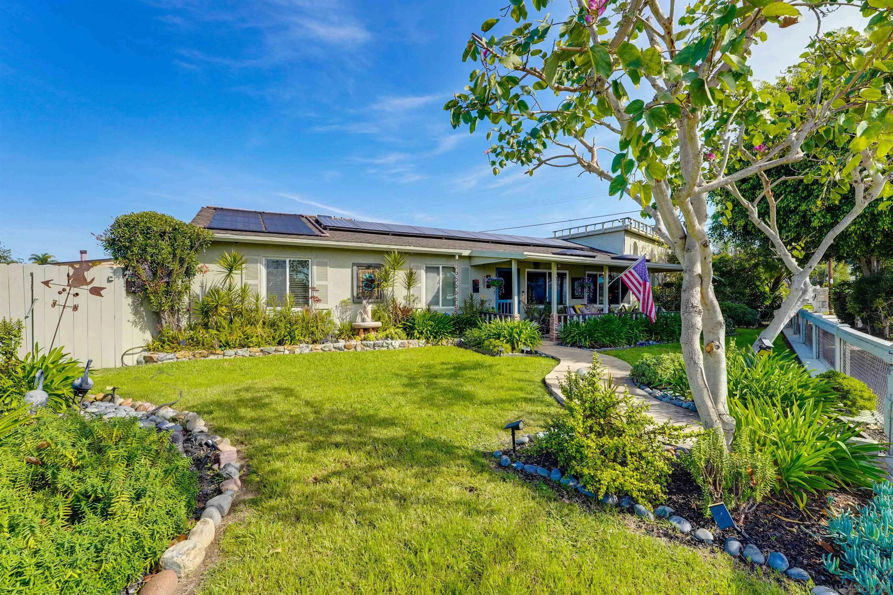 https://cdn.realtyfeed.com/cdn/127/260006529/4819966f8288d6d557e25f3fce559637.webp