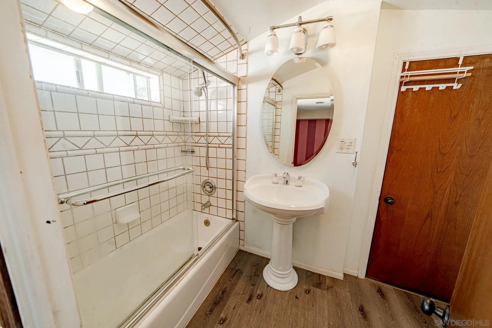 https://cdn.realtyfeed.com/cdn/127/260006533/cd61016197040540c0835474eff38cbb.webp