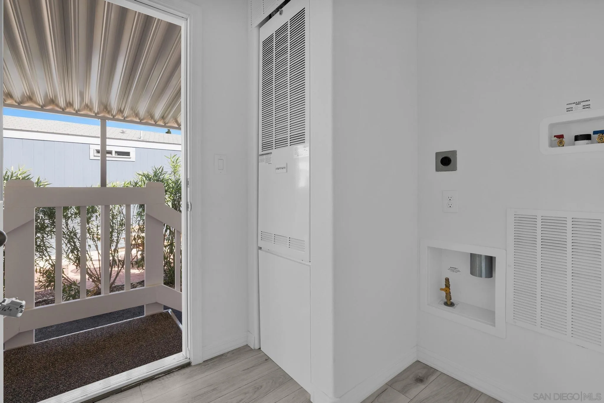 https://cdn.realtyfeed.com/cdn/127/260006545/458197e160548c9efd53b87c4f4520ec.webp
