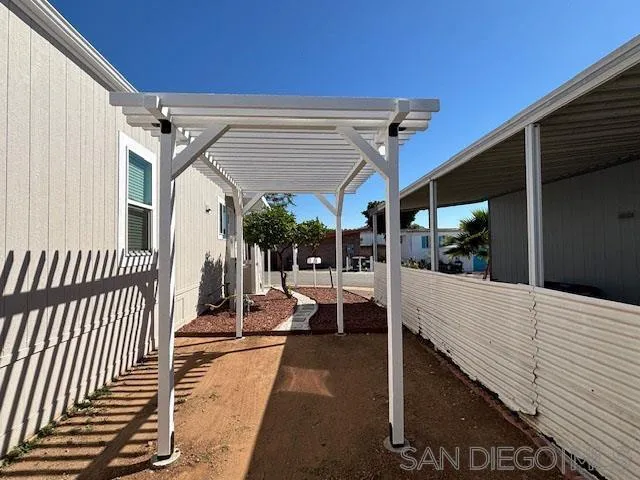 https://cdn.realtyfeed.com/cdn/127/260006545/ed4684a6f3a4da8874143628958e6a22.webp