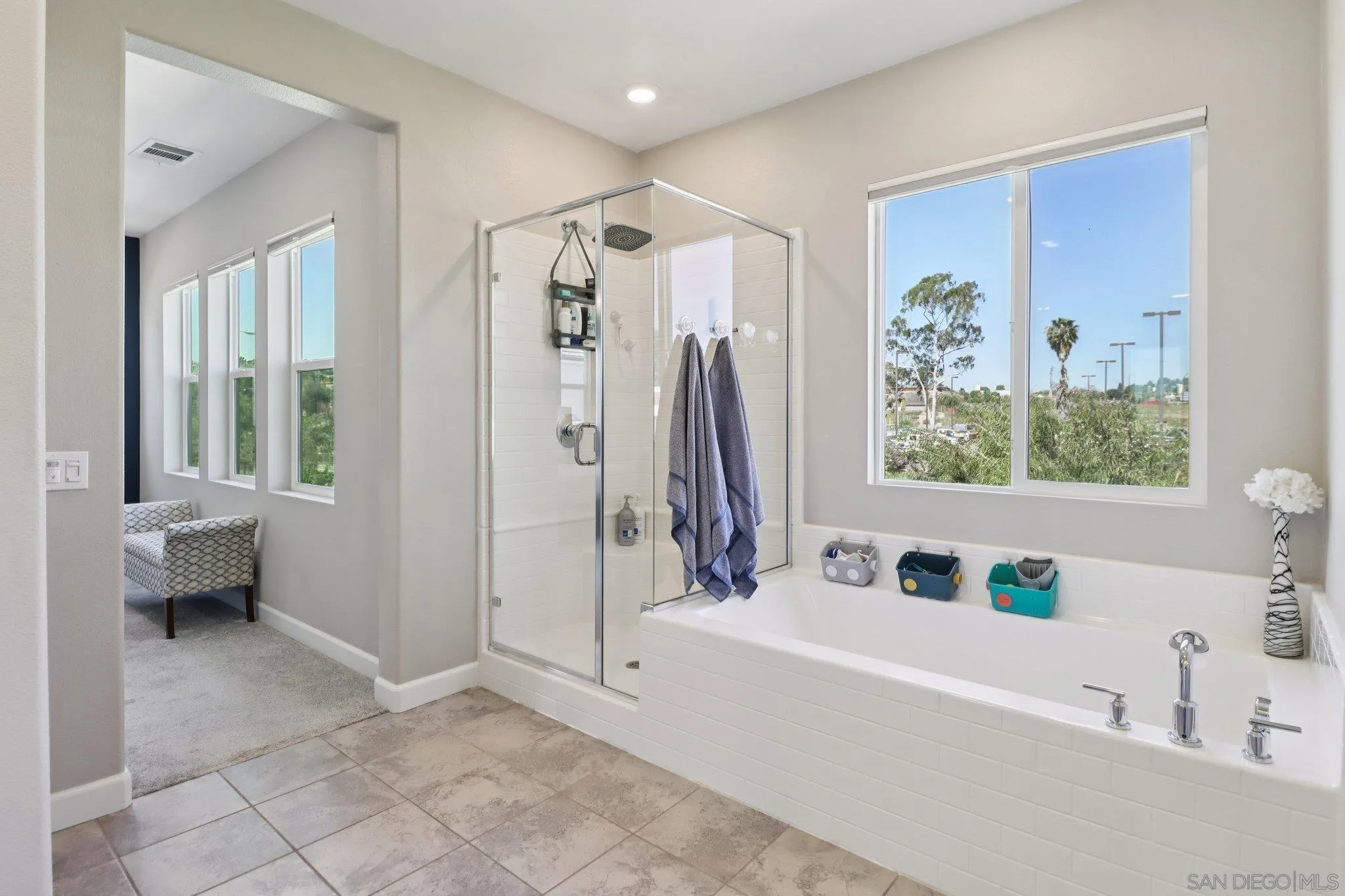 https://cdn.realtyfeed.com/cdn/127/260006546/80a74d4b0dd96a71430762a10ab942ba.webp