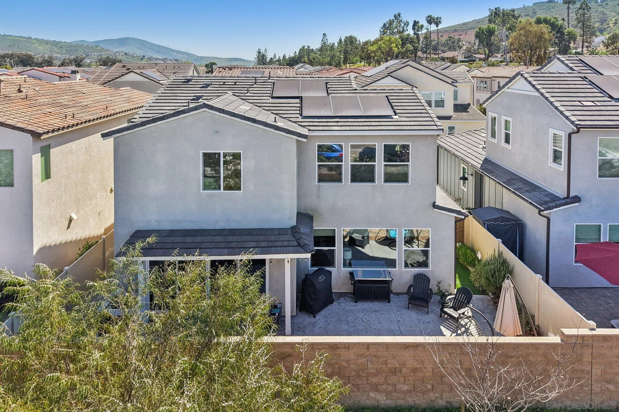 https://cdn.realtyfeed.com/cdn/127/260006546/83b14ef4838031c0dc67e16f60330ff0.webp