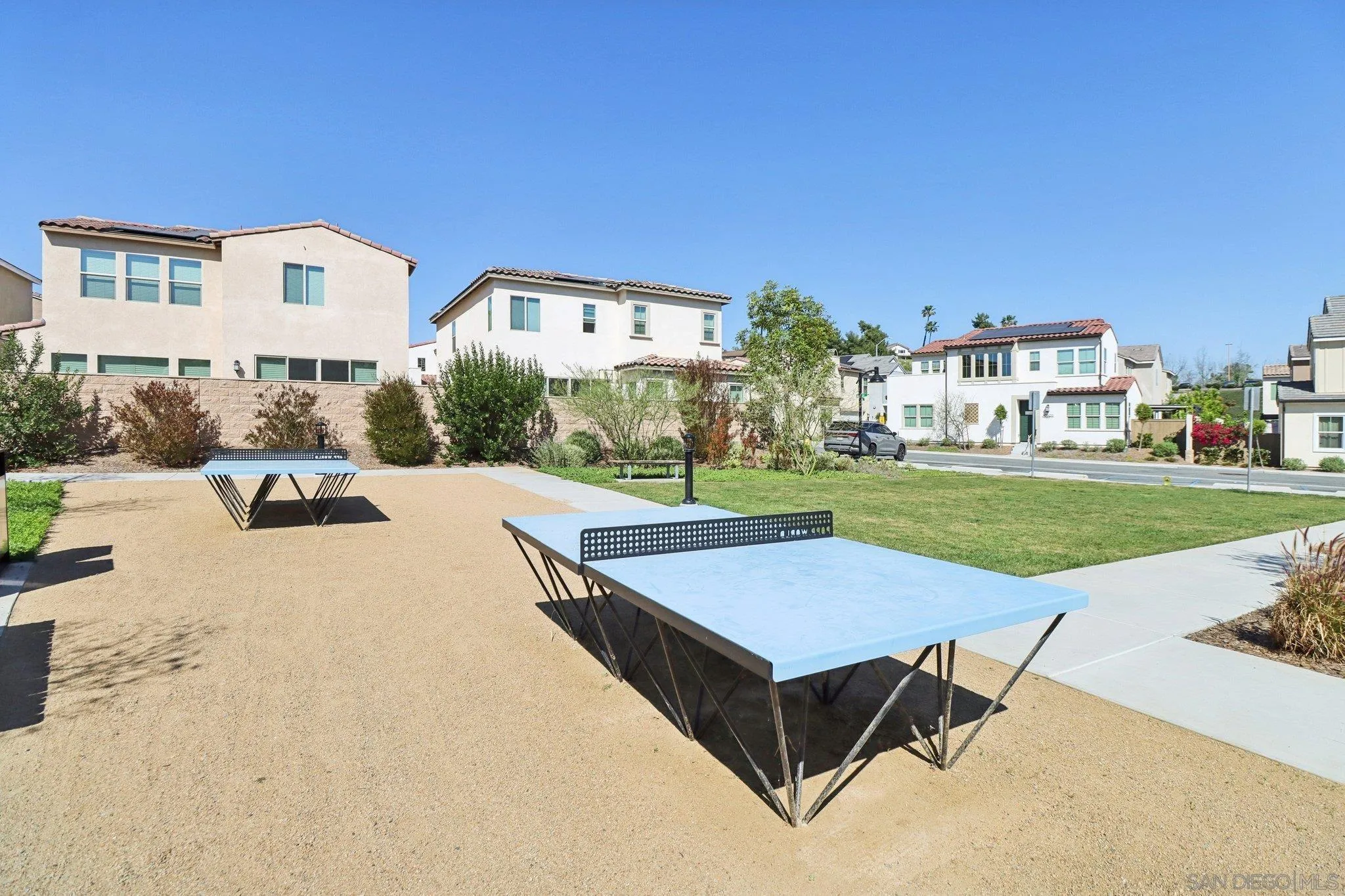 https://cdn.realtyfeed.com/cdn/127/260006546/c4ee5accf15eb000de0171aeb4452683.webp