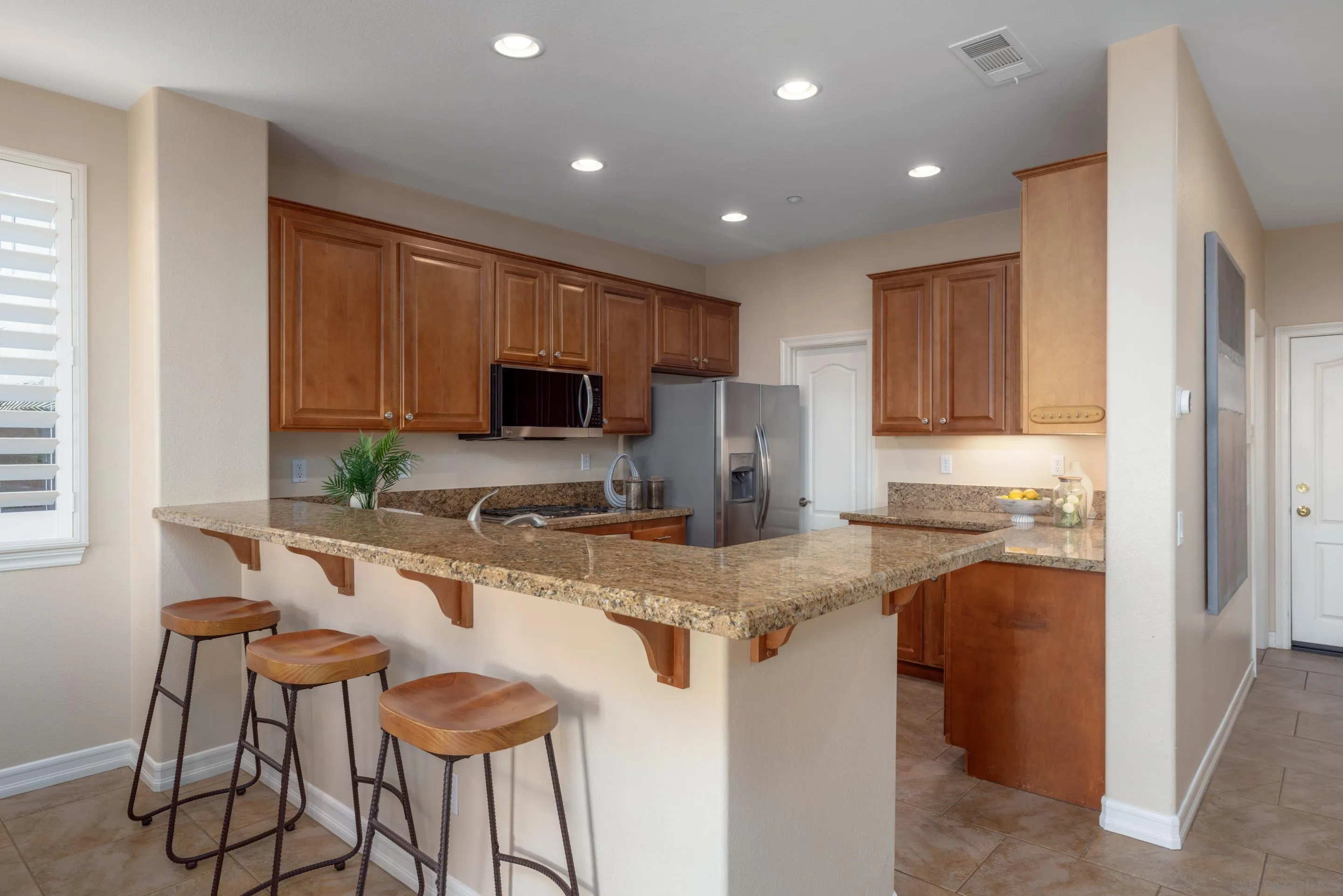 https://cdn.realtyfeed.com/cdn/127/260006549/2f84aa512fd7a81f5f139e58c53c207a.webp