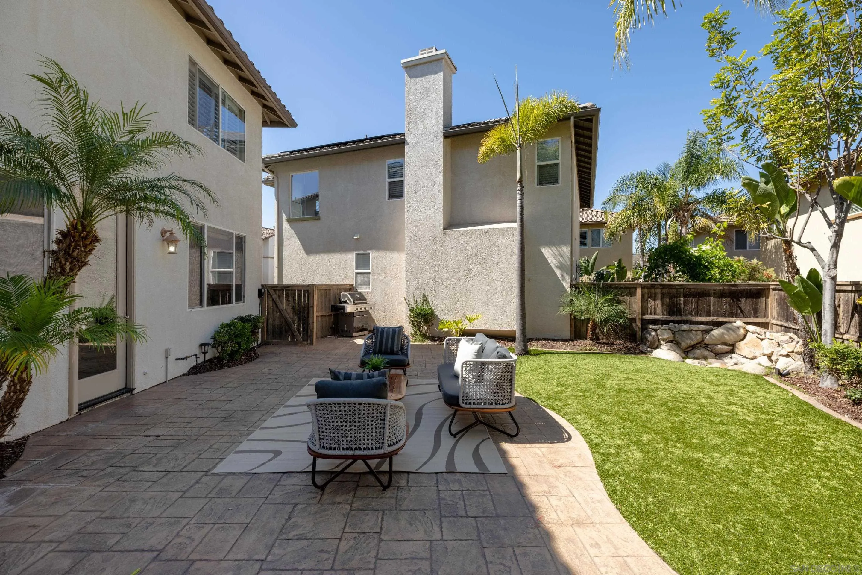 https://cdn.realtyfeed.com/cdn/127/260006549/8eacdb0000c6bd0a6d6218a31f64b5a6.webp