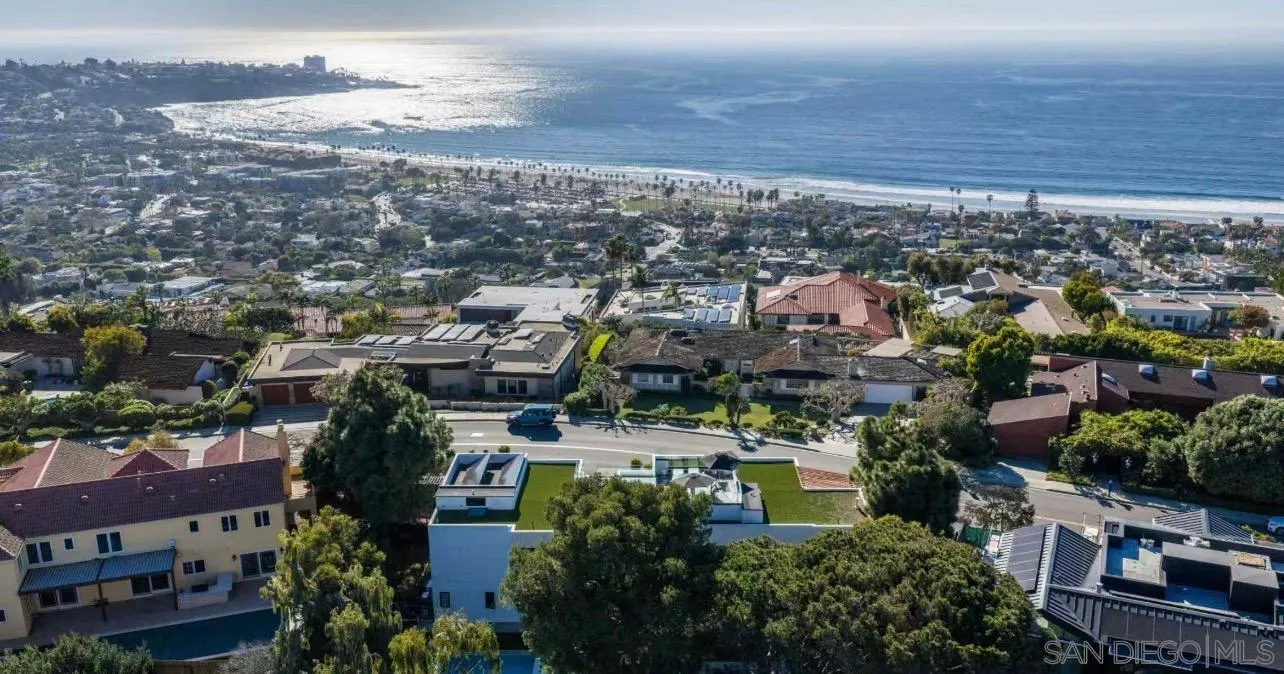 https://cdn.realtyfeed.com/cdn/127/260006552/0053ba6e6c15b476a6d81d5e96bef028.webp
