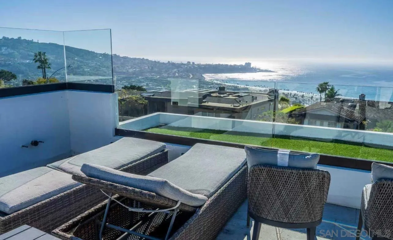 https://cdn.realtyfeed.com/cdn/127/260006552/10db4aac9ec4d8c6cb49733d3333f481.webp