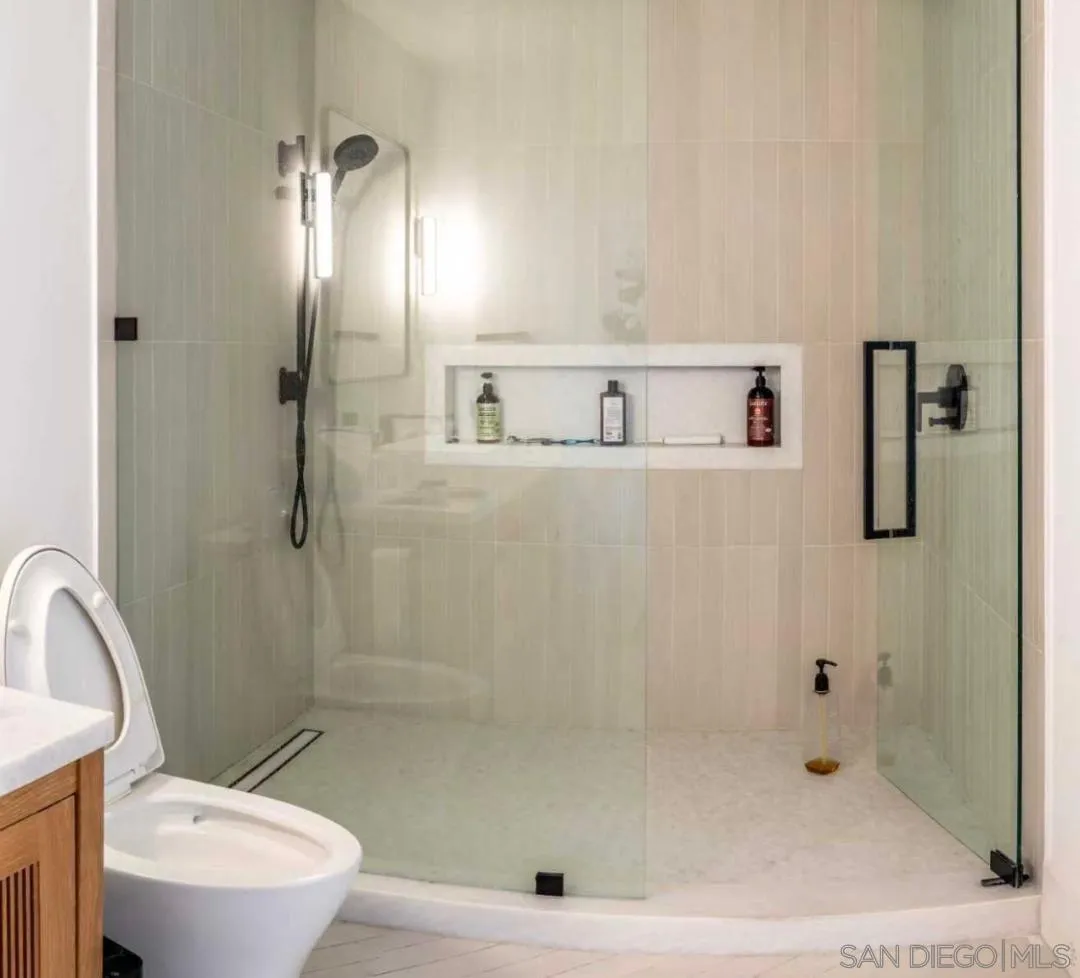 https://cdn.realtyfeed.com/cdn/127/260006552/6a05bd461bf23a7020bfdfca9e9a1595.webp