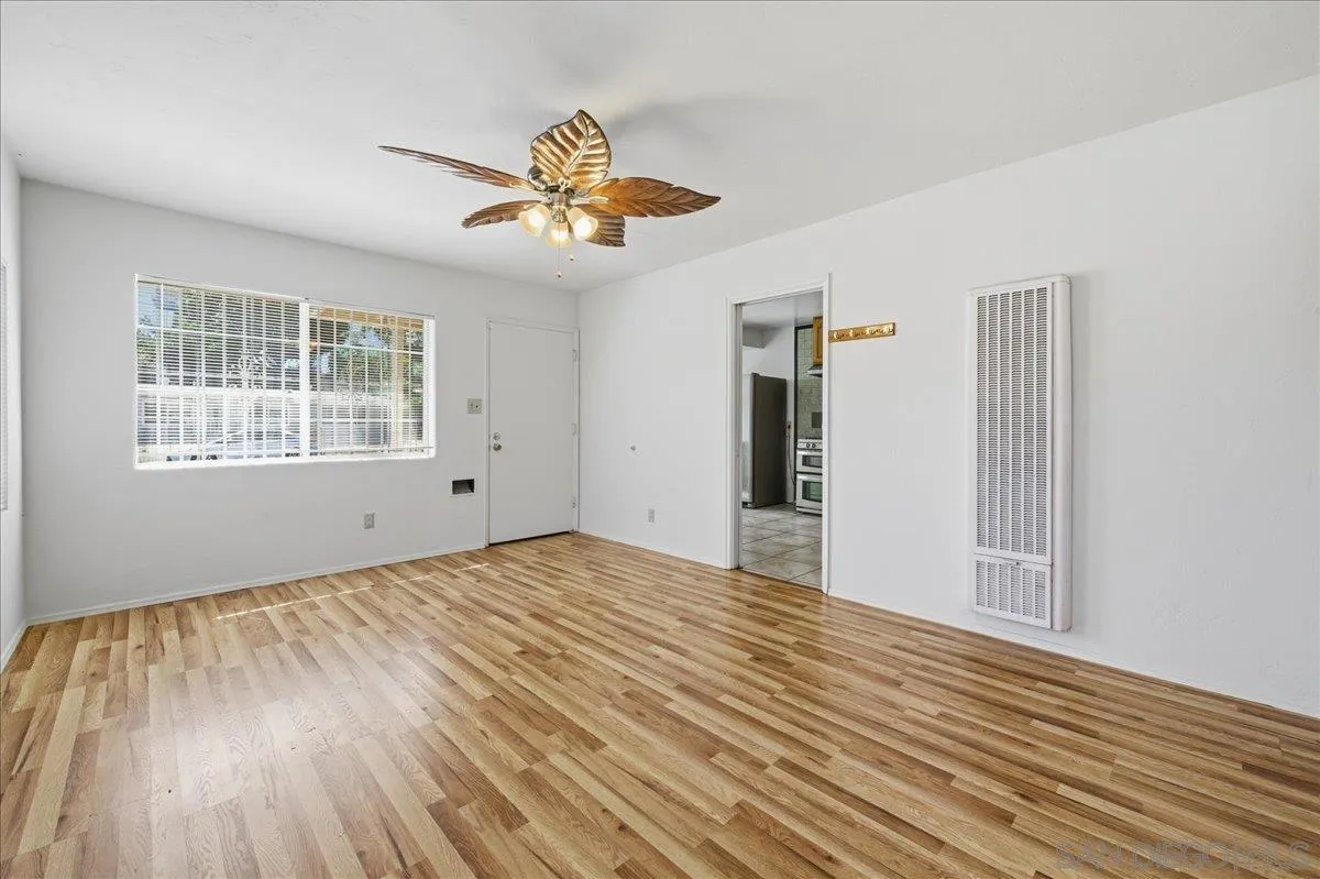https://cdn.realtyfeed.com/cdn/127/260006553/05e777a4e6f899251c37f155e7504535.webp