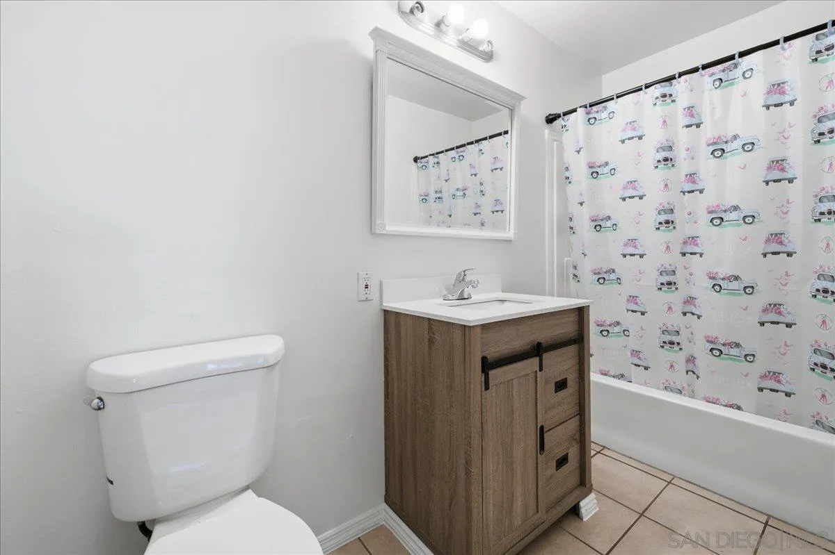 https://cdn.realtyfeed.com/cdn/127/260006553/49bde61af0a119b0fd9d34f6461b28c7.webp